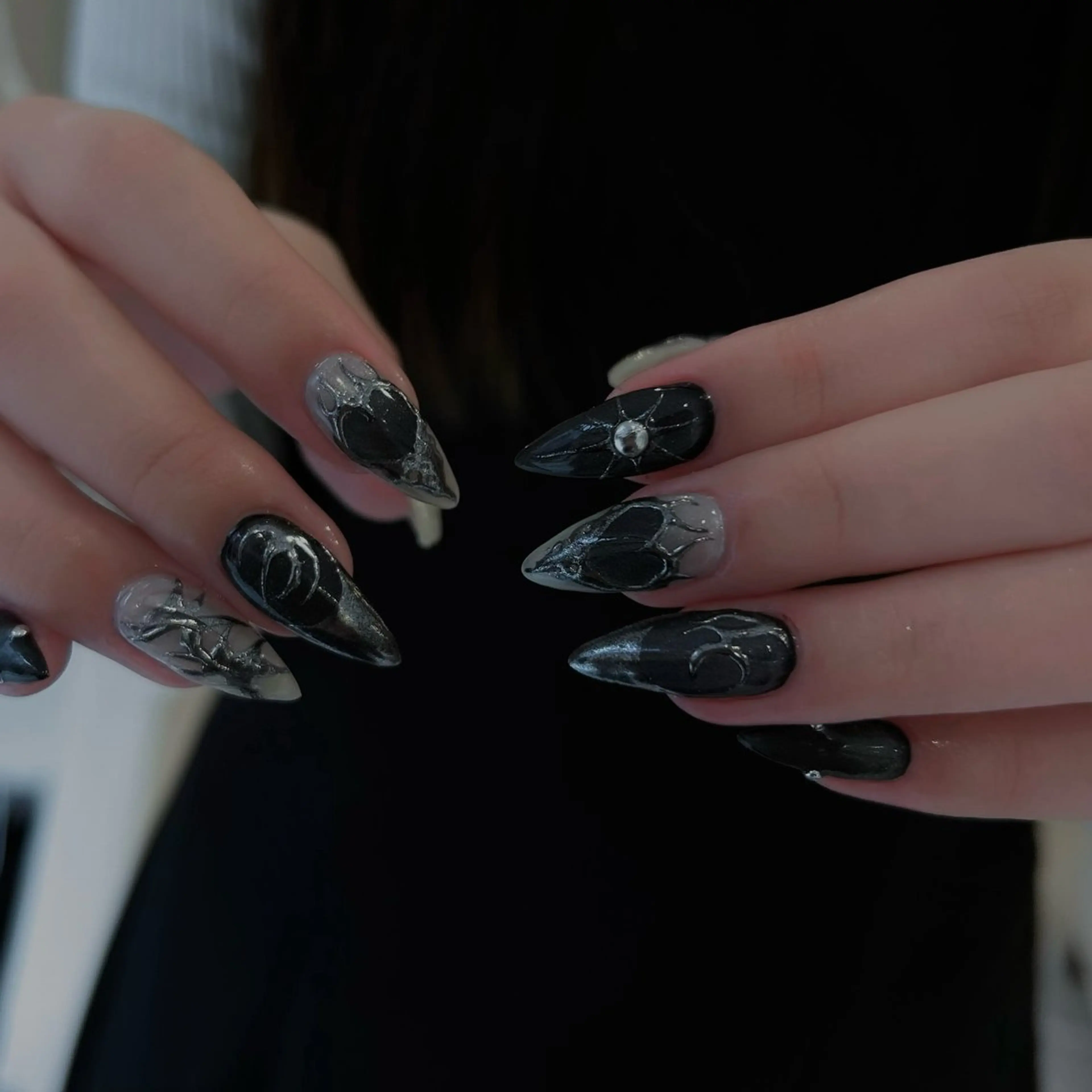 ネイル 持ち込み ハンドネイル Uzuki ／ROCCOnailのネイルデザイン