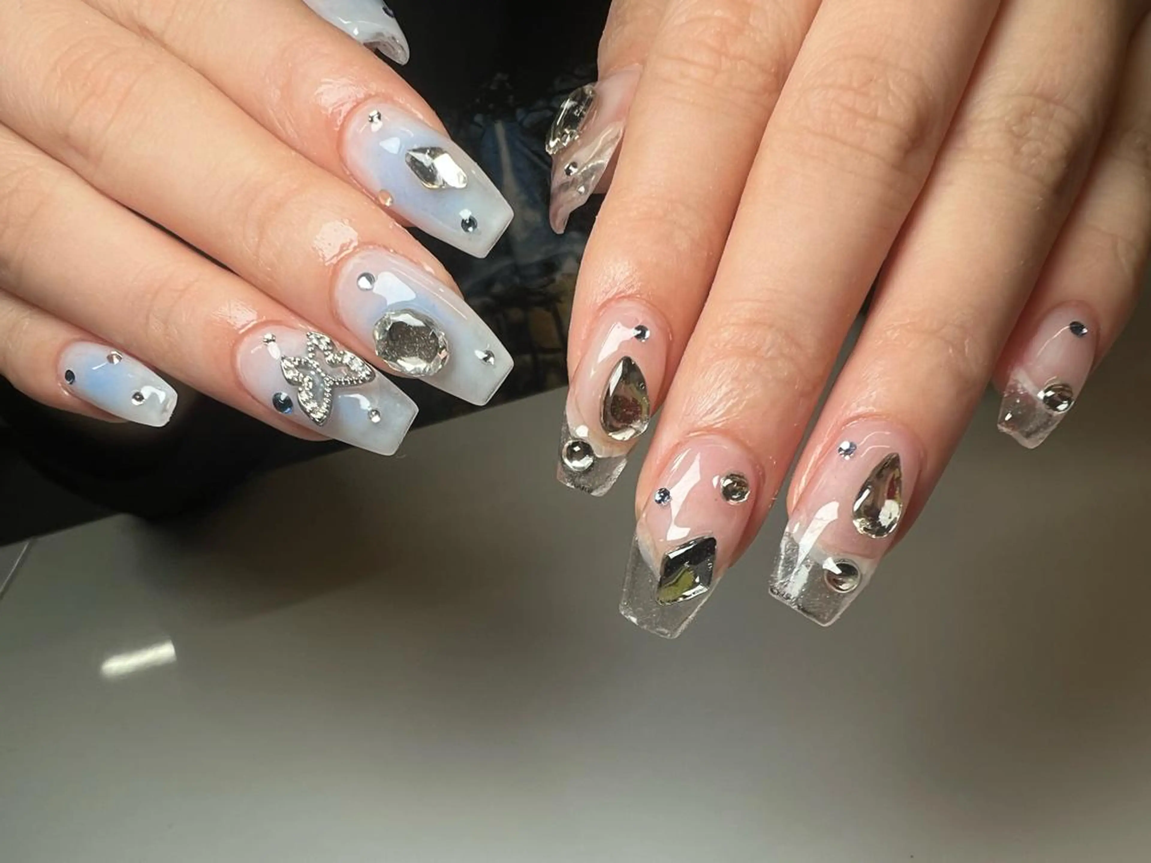 ネイル ハンドネイル Nail Salon L'arc所属・💊大阪/心斎橋 moni🧠のネイルデザイン