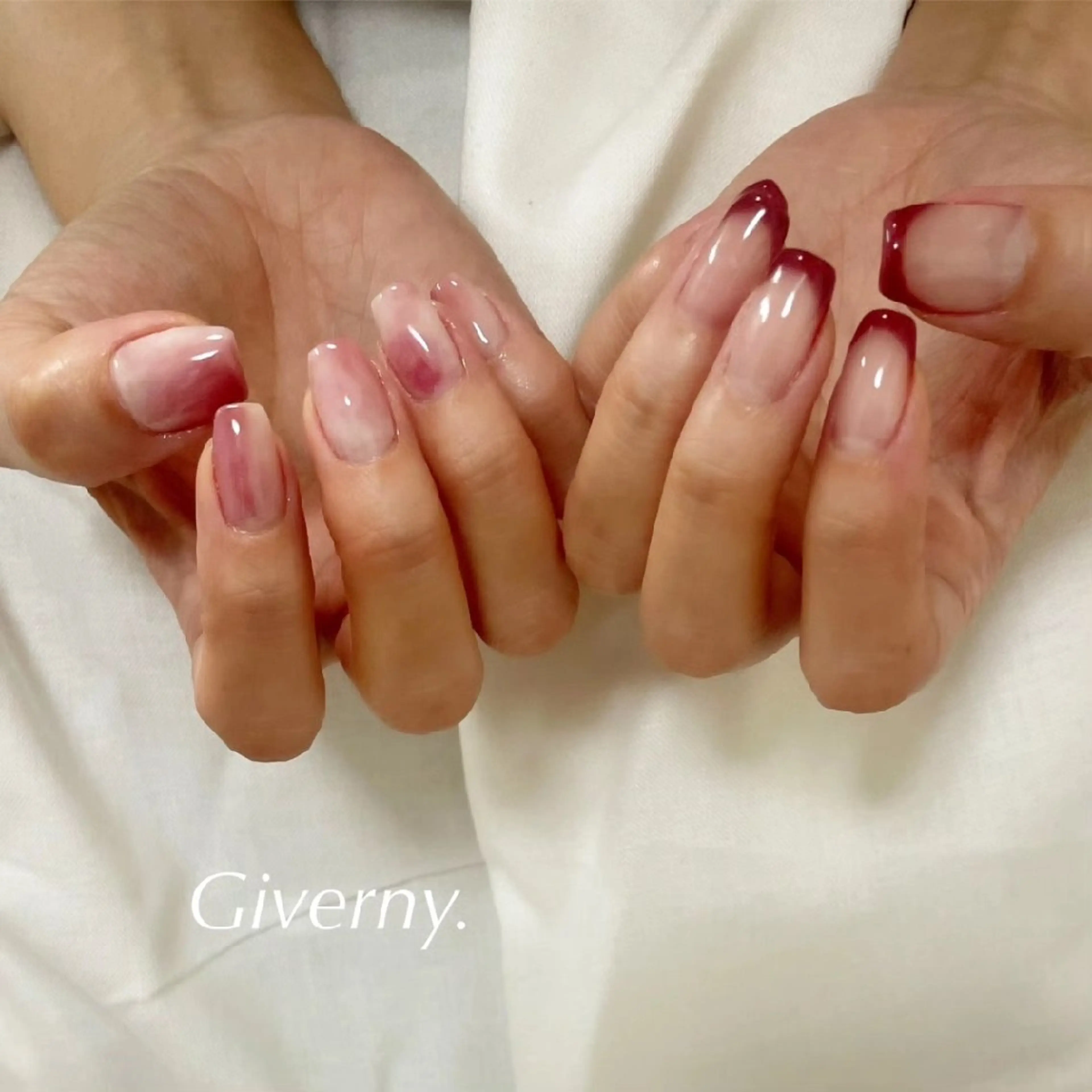 ネイル フレンチネイル ニュアンスネイル 春ネイル ハンドネイル Giverny .のネイルデザイン