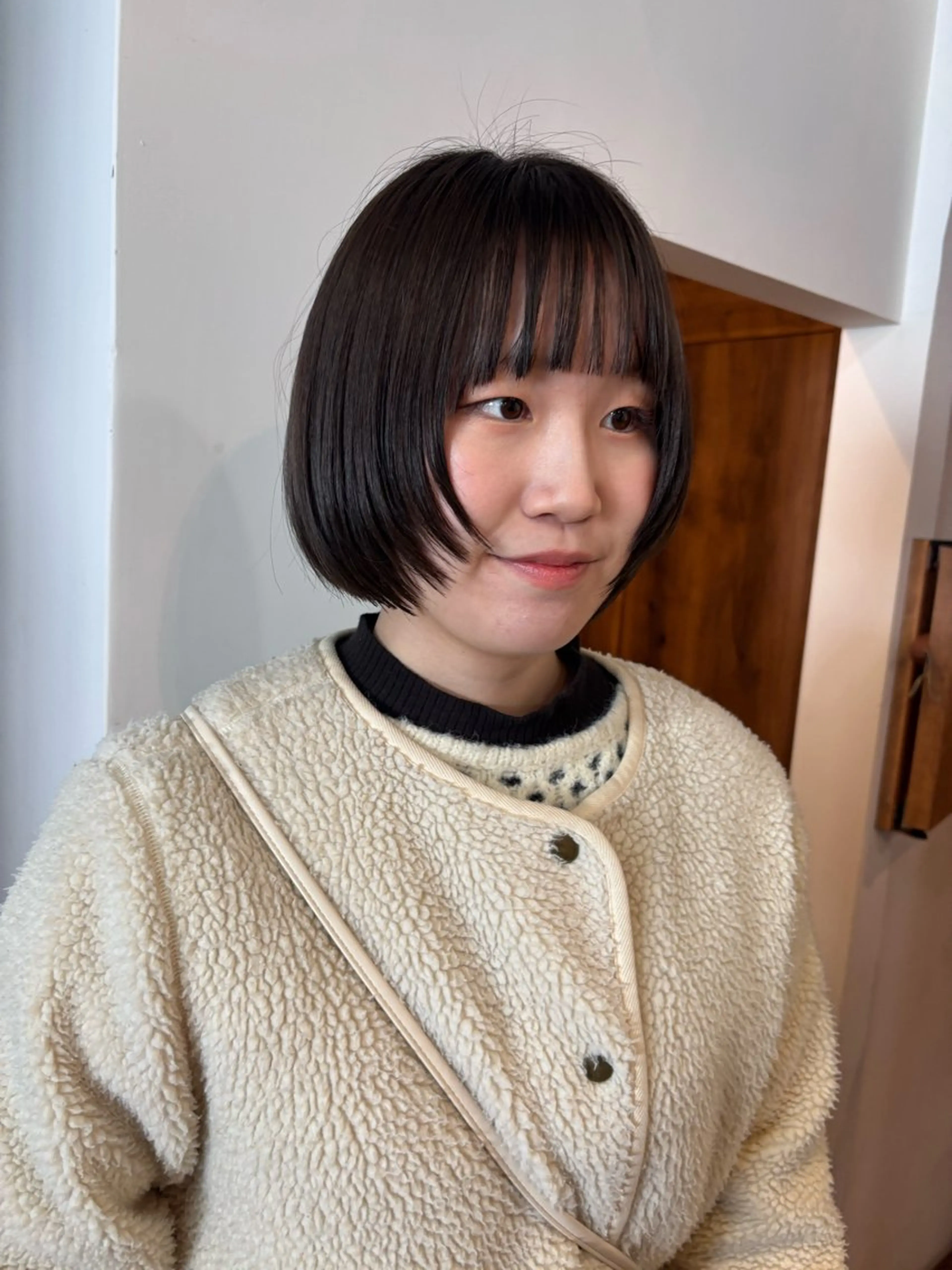 ショート カット ウシロダ メグミ ／ボブ／透明感カラーのヘアスタイル