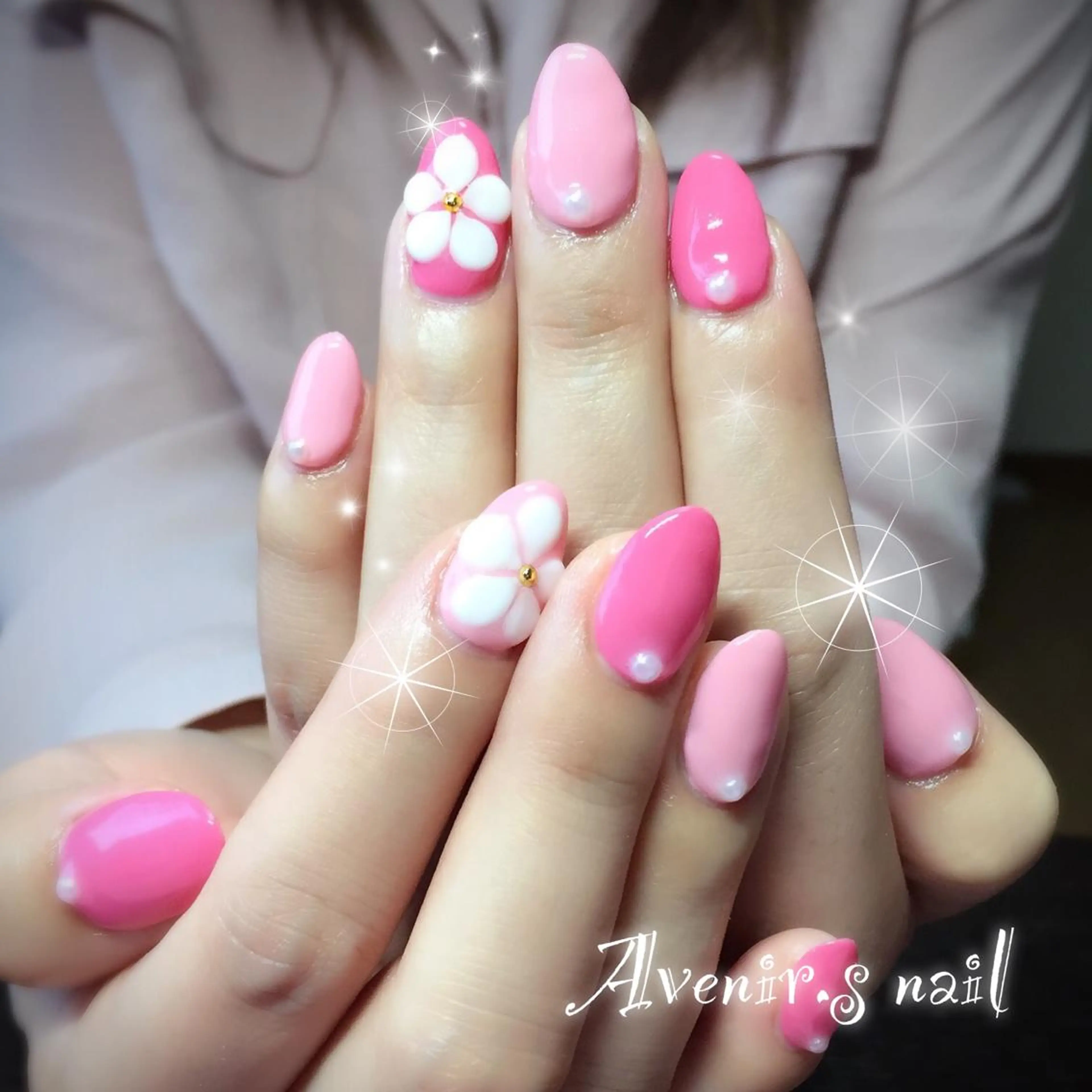 ネイル フラワーネイル ジェルネイル スカルプネイル Home Salon Avenir.のネイルデザイン