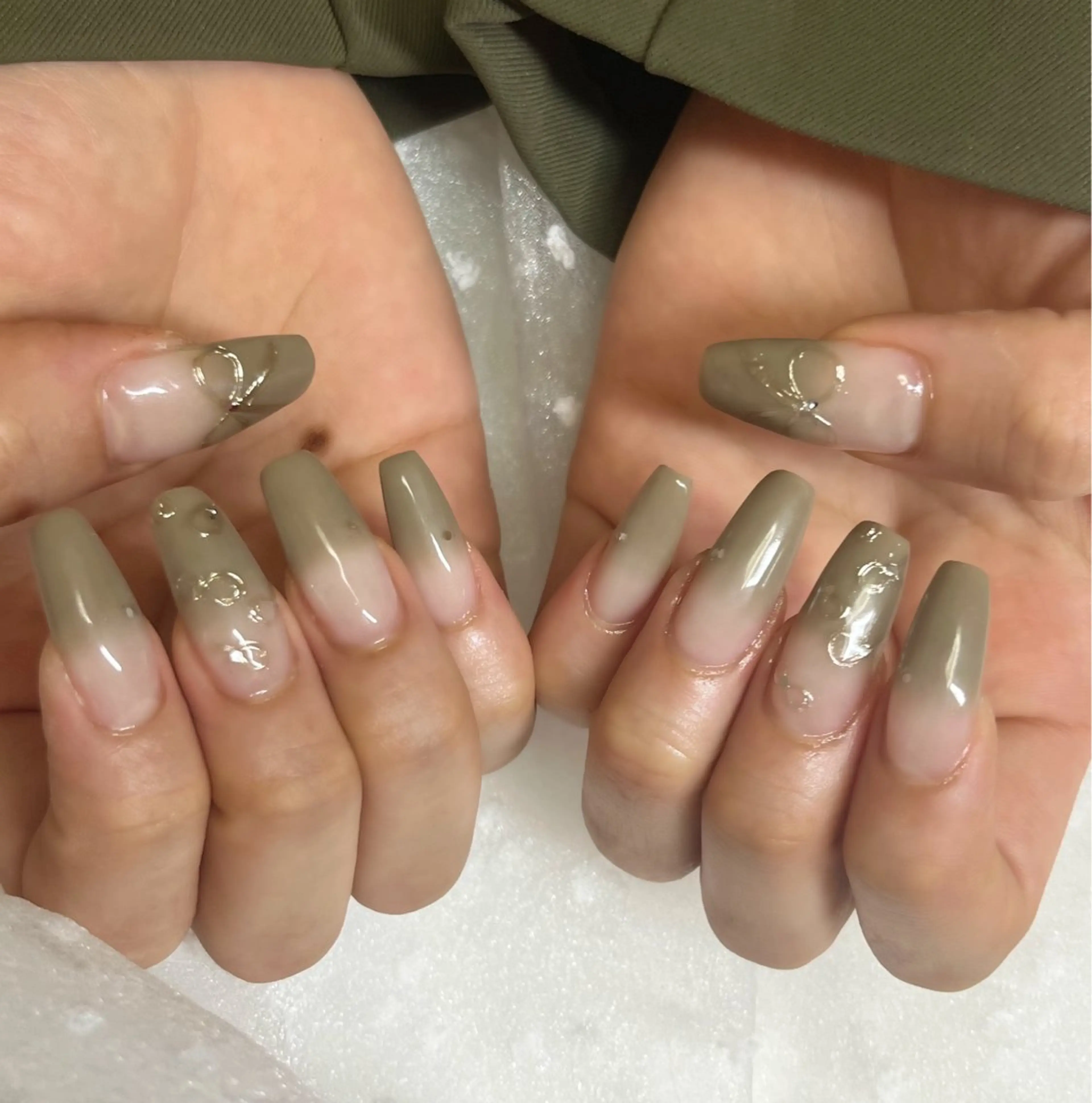 ネイル 長さ出し スカルプネイル ハンドネイル plaisir所属・plaisir プレジールネイルのネイルデザイン