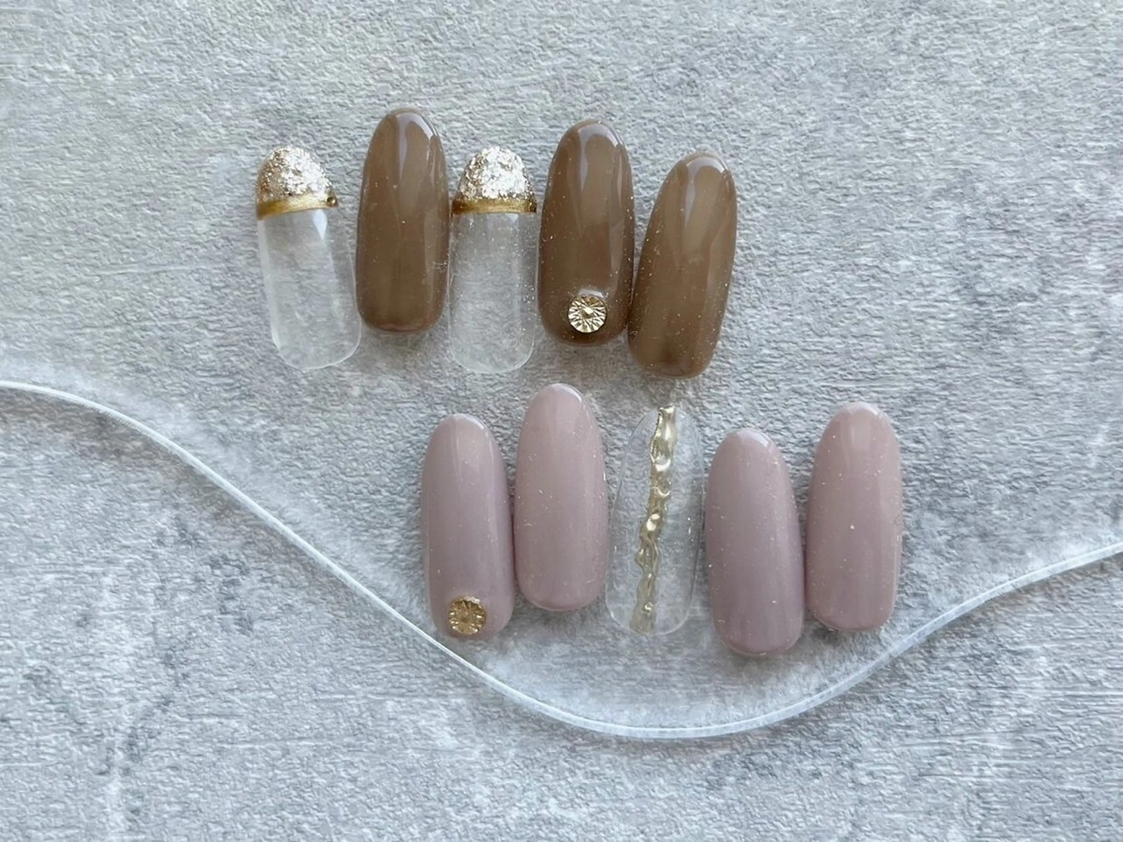 【初回】ハンド💅🏻 〈オフ込み〉 シンプルコース🩵サンプルの中からデザインをお選び頂きます✨の写真