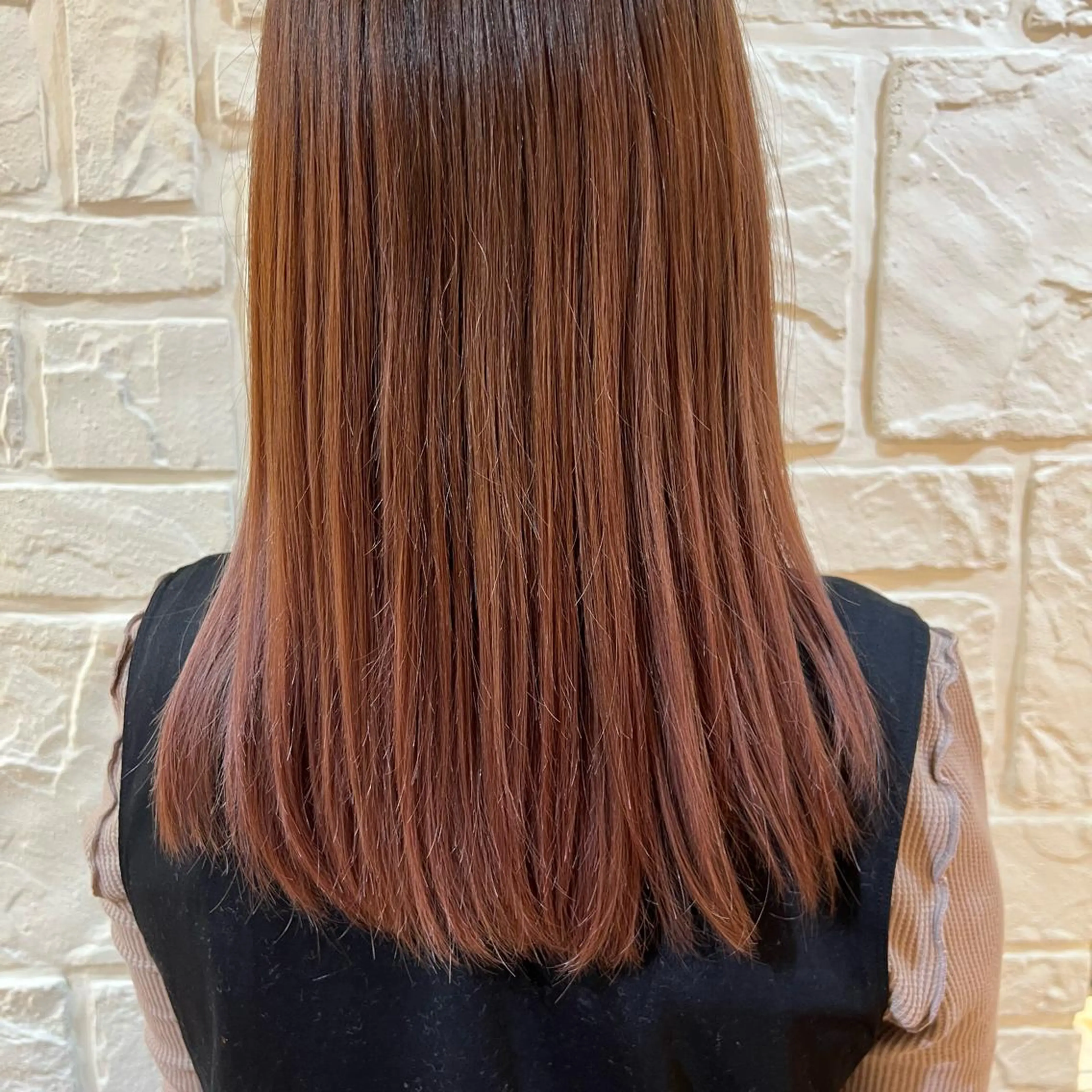 セミロング カラー Loem【ロエム】所属・RINA 【Loem】のヘアスタイル