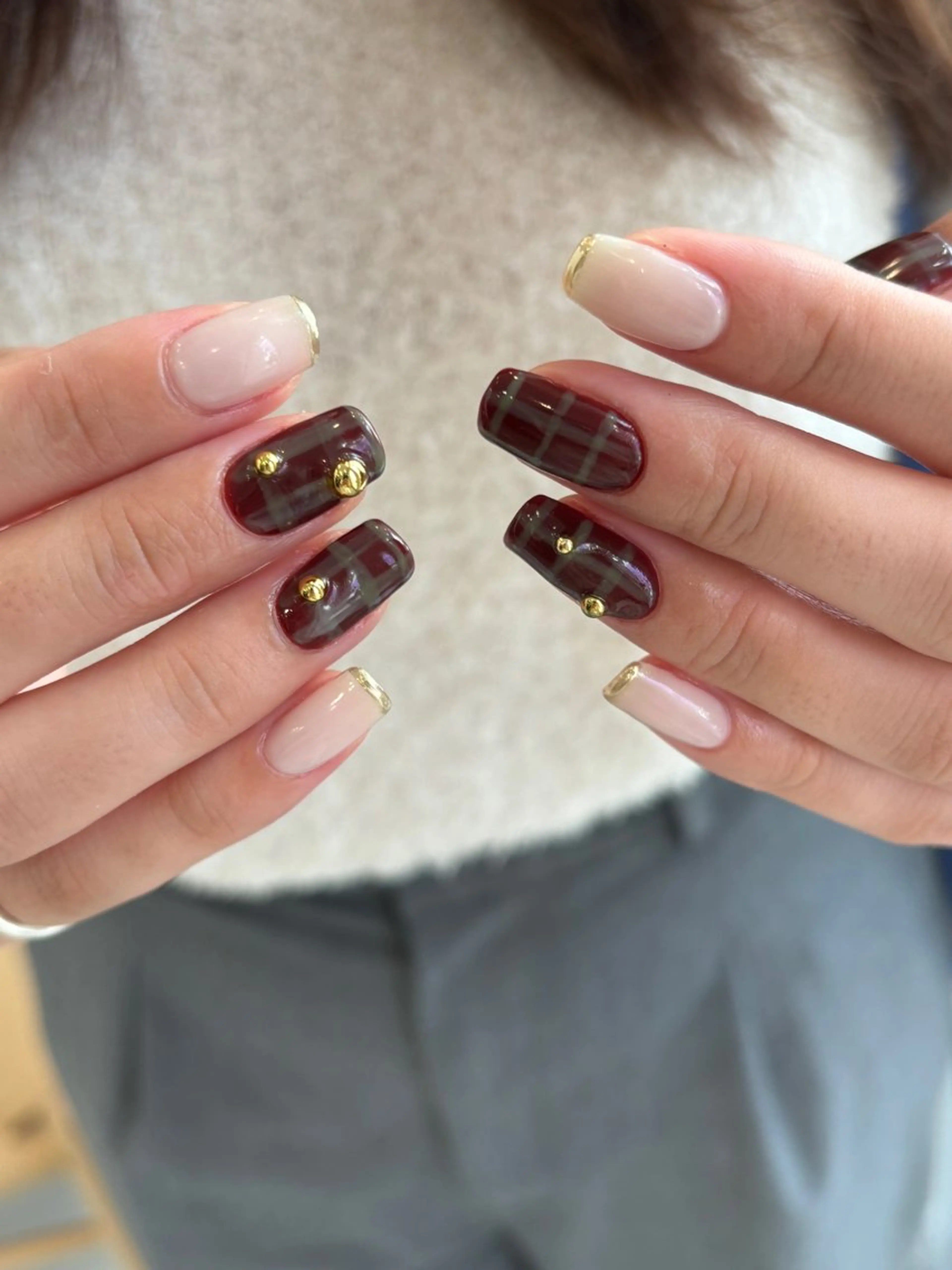 ネイル ハンドネイル SALON VILLAGE Aoyama 2nd.所属・堀川 祐里のネイルデザイン