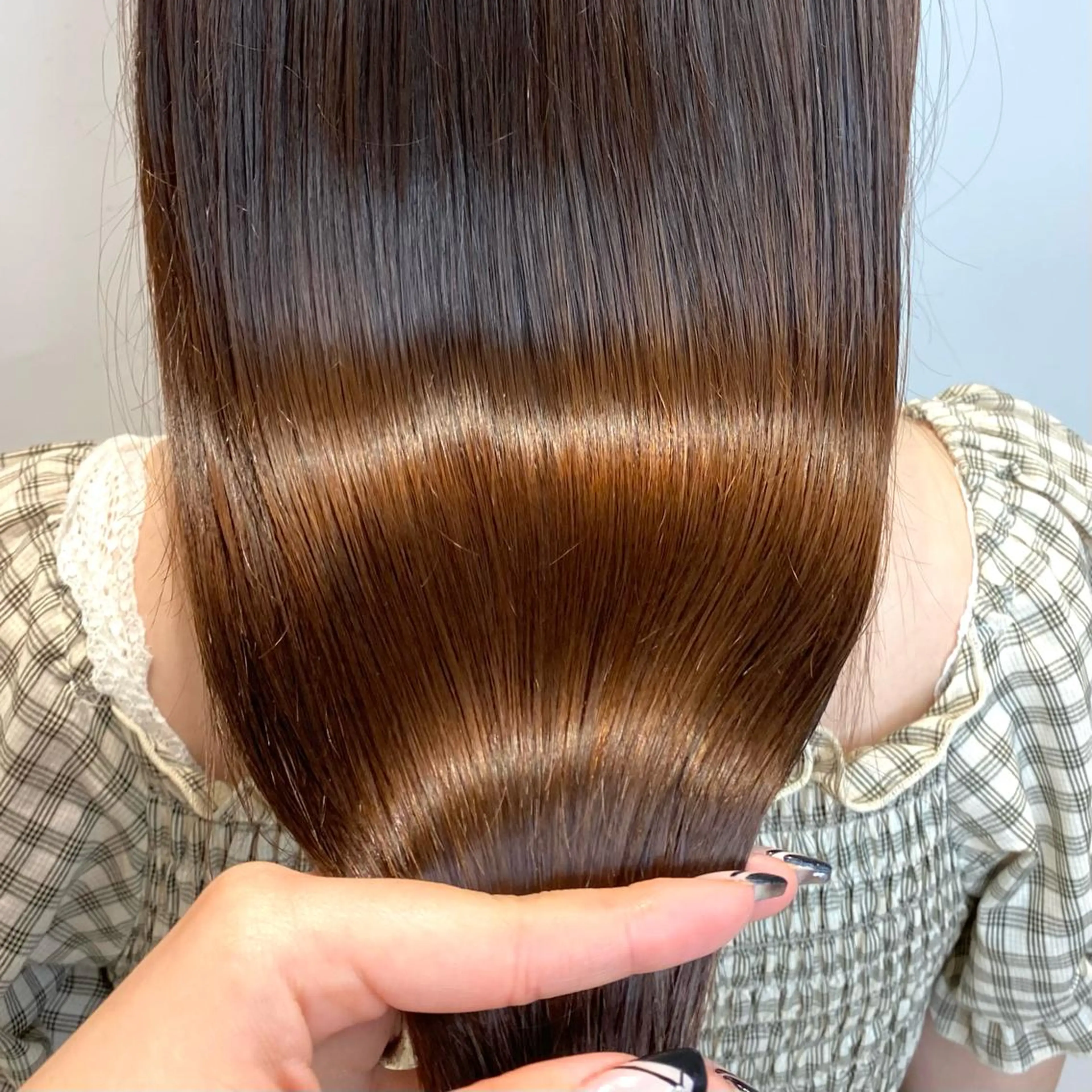 ロング カラー 酸性ストレート・ メンズ 三原 楊子のヘアスタイル