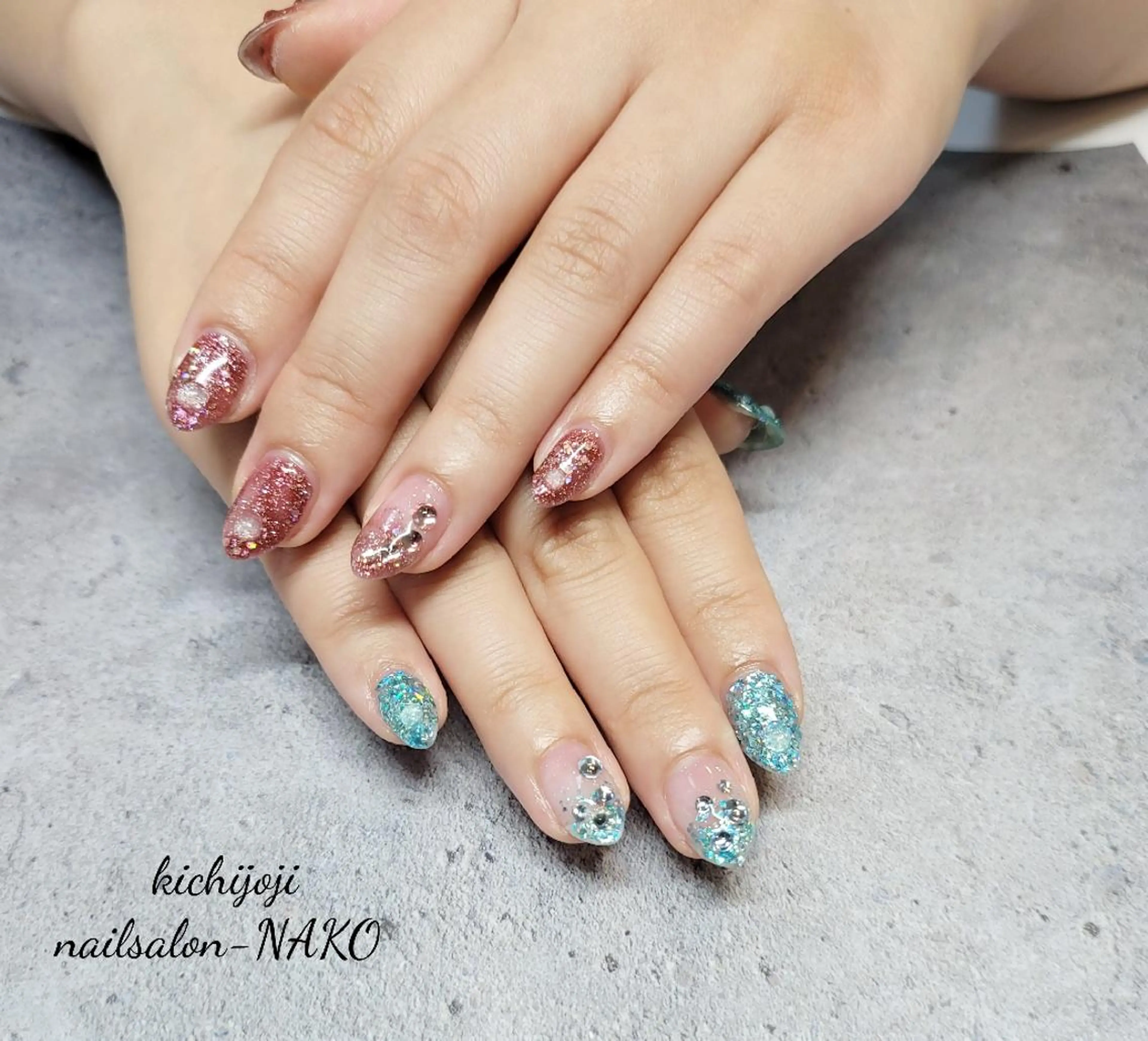 ネイル Salon-NAKO 🐷shirai🐷のネイルデザイン