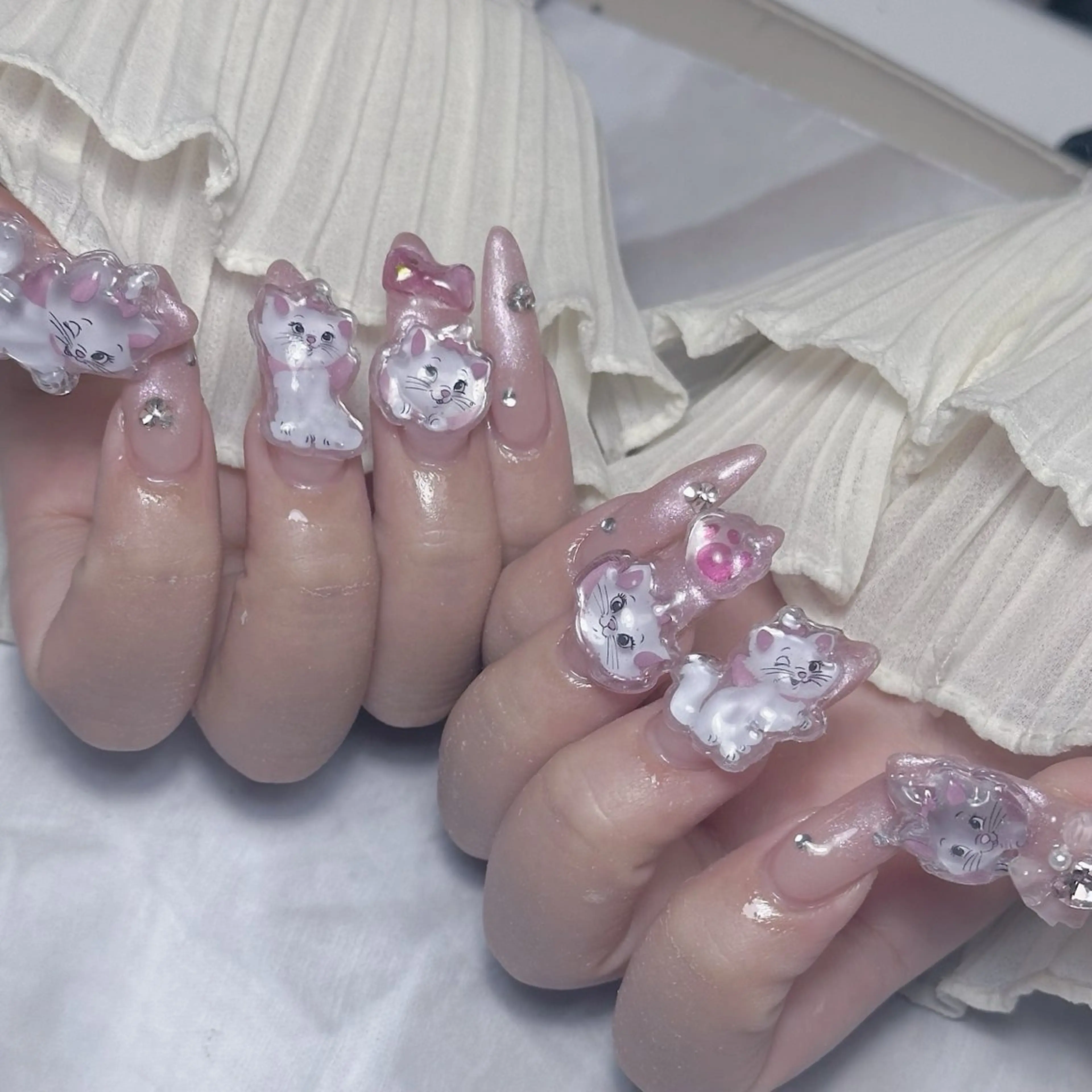 ネイル 持ち込み ハンドネイル Yun nail Jihoのネイルデザイン