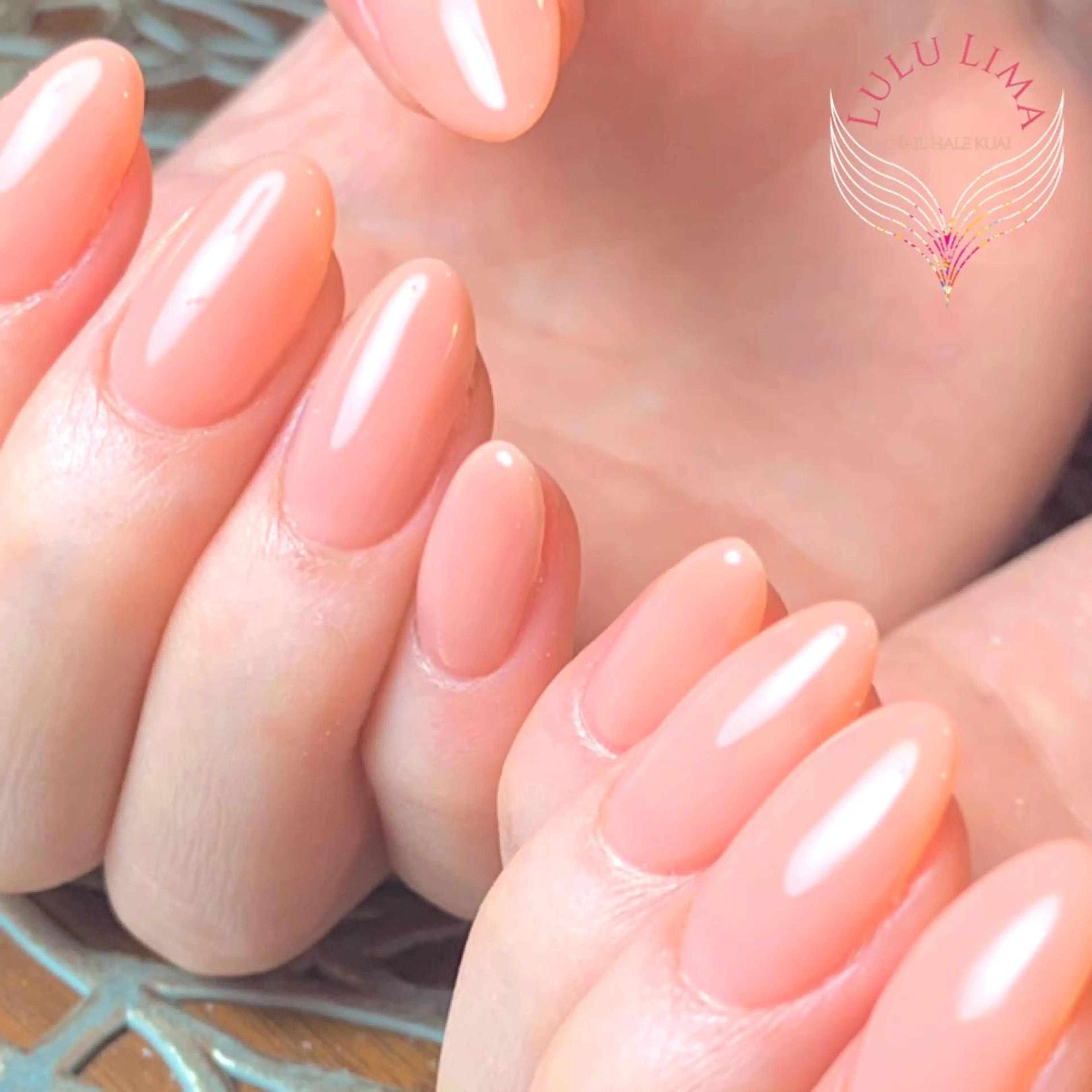 ネイル ハンドネイル フットネイル ハンドケア LULU LIMAのネイルデザイン