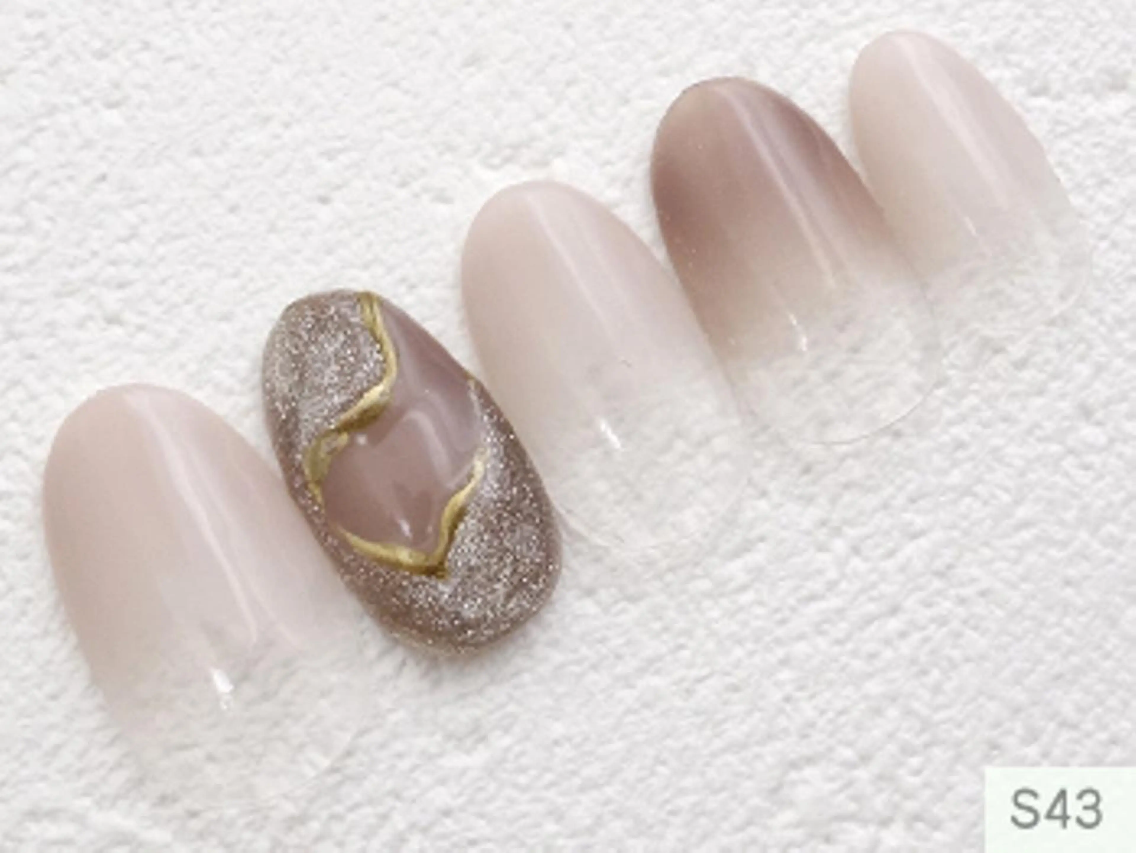 ネイル アートネイル ジェルネイル マグネットネイル ネイル nanのネイルデザイン