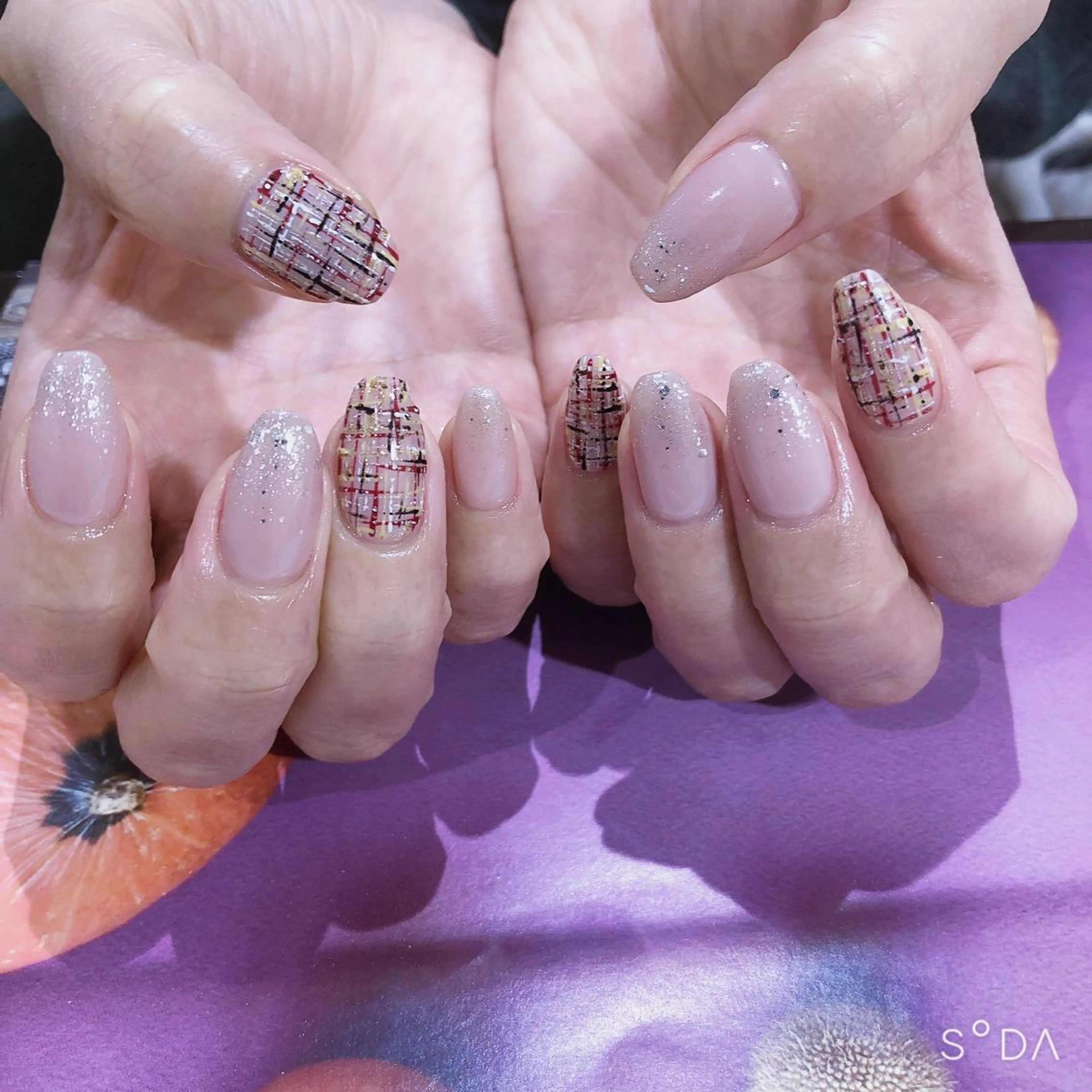 ネイル ハンドネイル 吉野✨ ネイルデザイナー✨のネイルデザイン