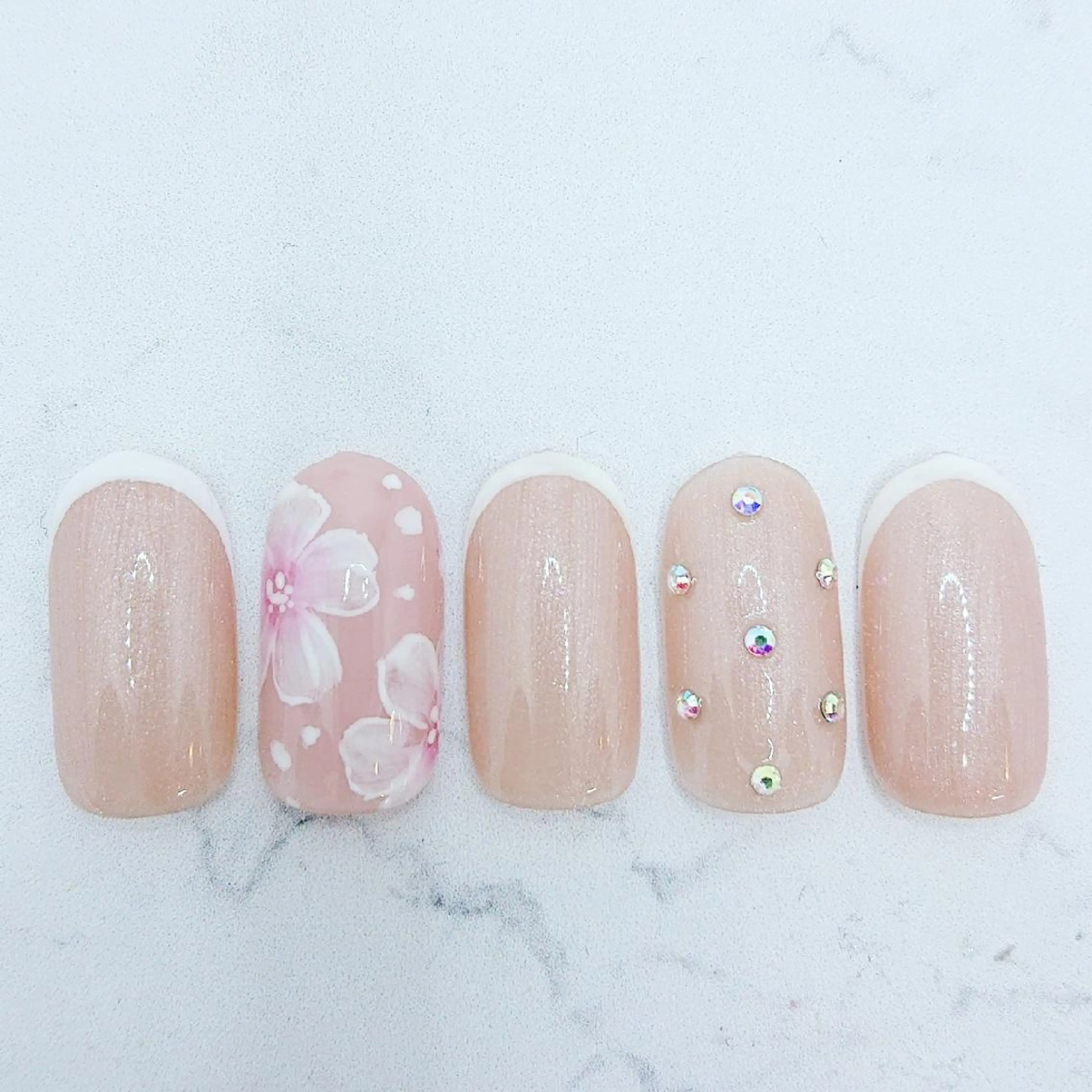 ネイル みー shakushiroのネイルデザイン