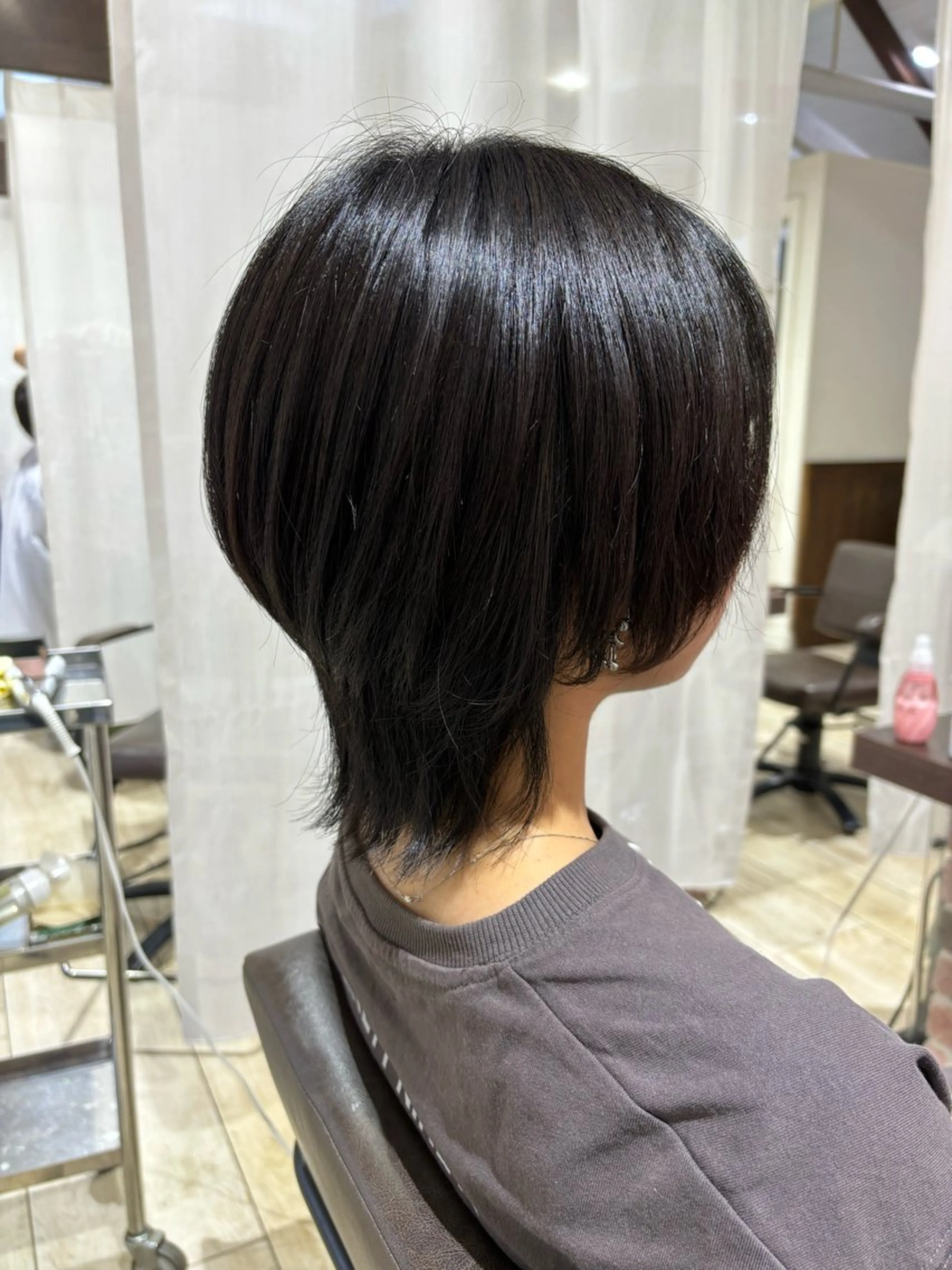 ミディアム ウルフカット もり はなののヘアスタイル