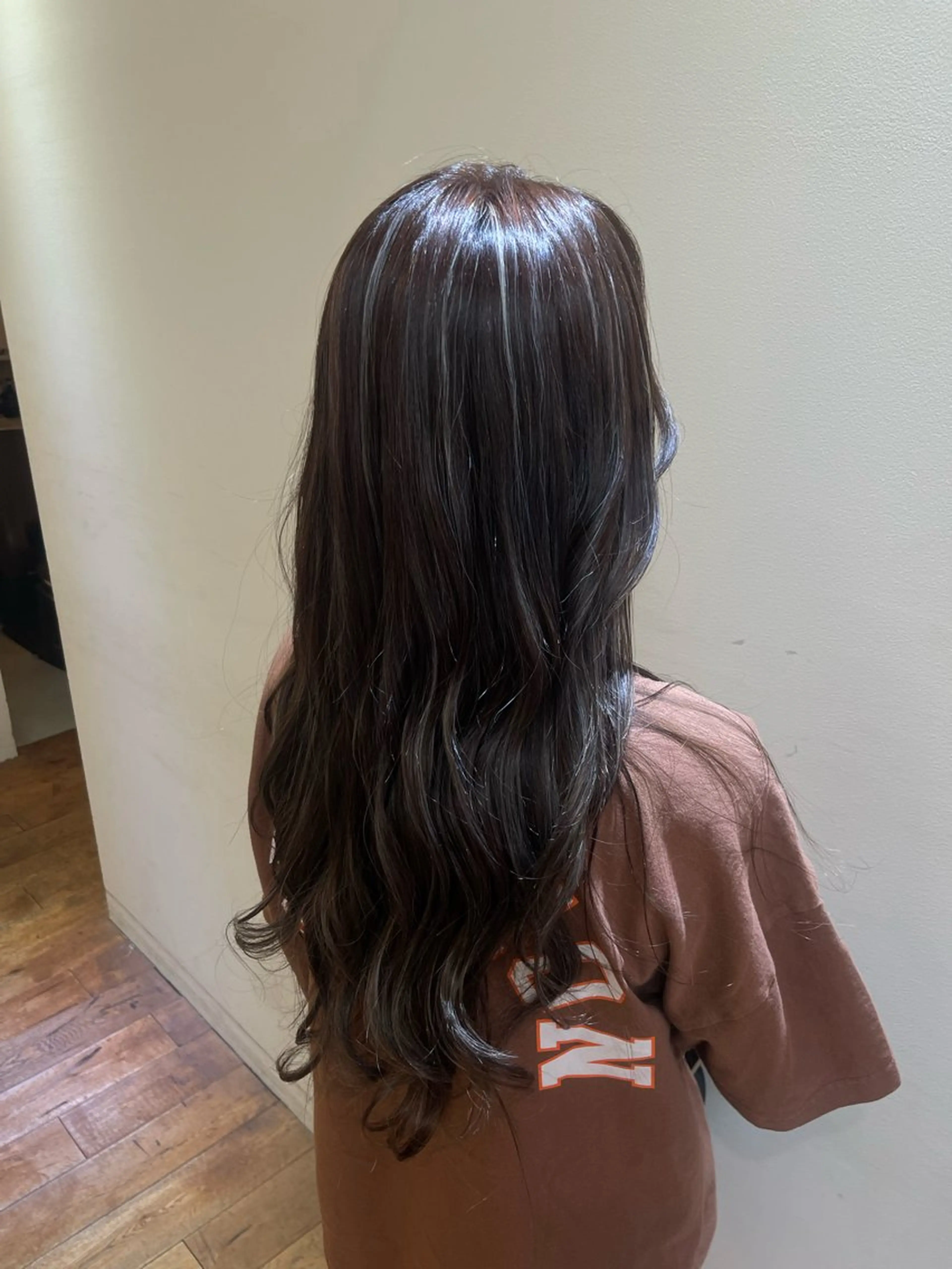 【ブリーチ込◎】ハイライト+ワンカラー💡の写真