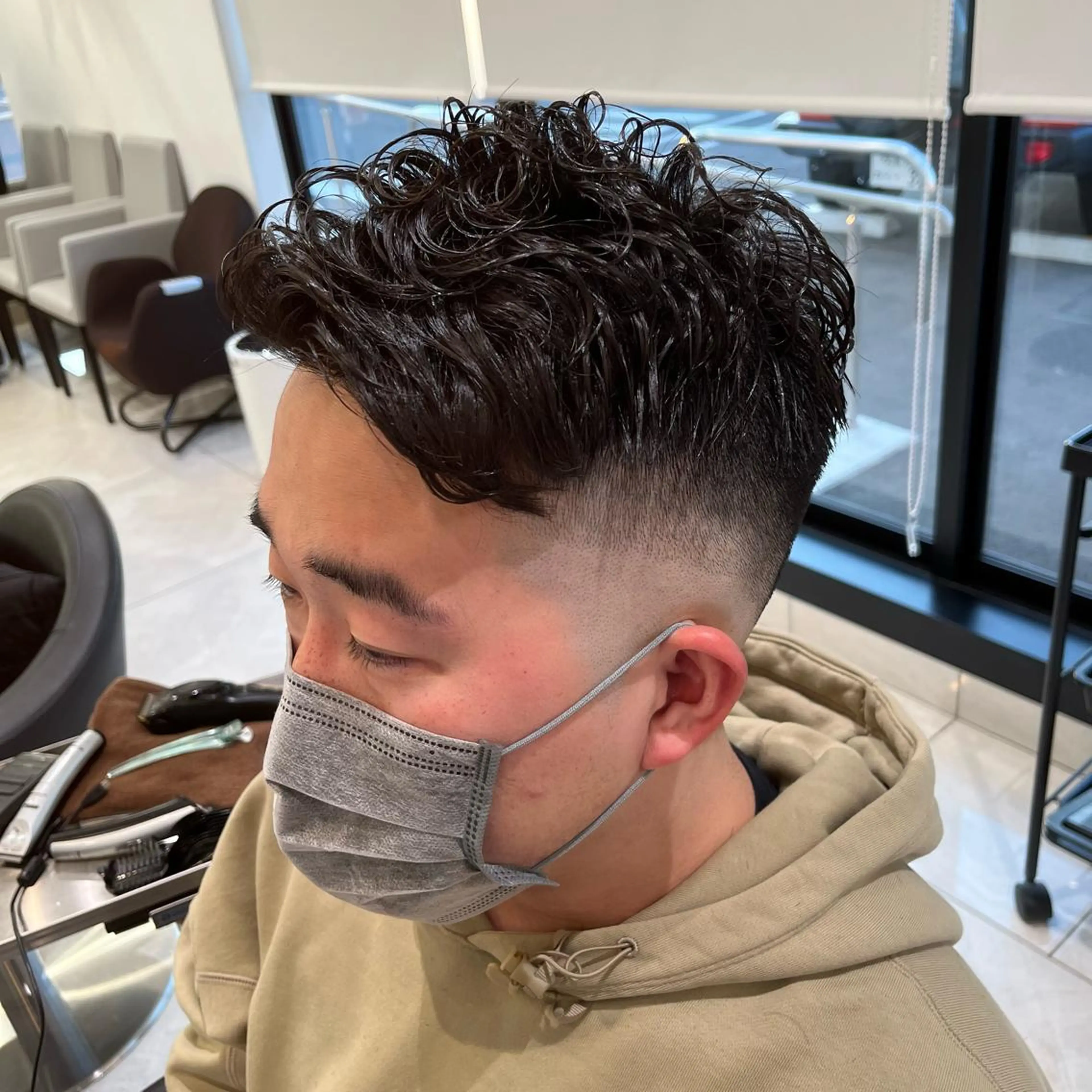 ショート パーマ メンズ カット パーマ 🥇メンズ特化 伊東輝のヘアスタイル