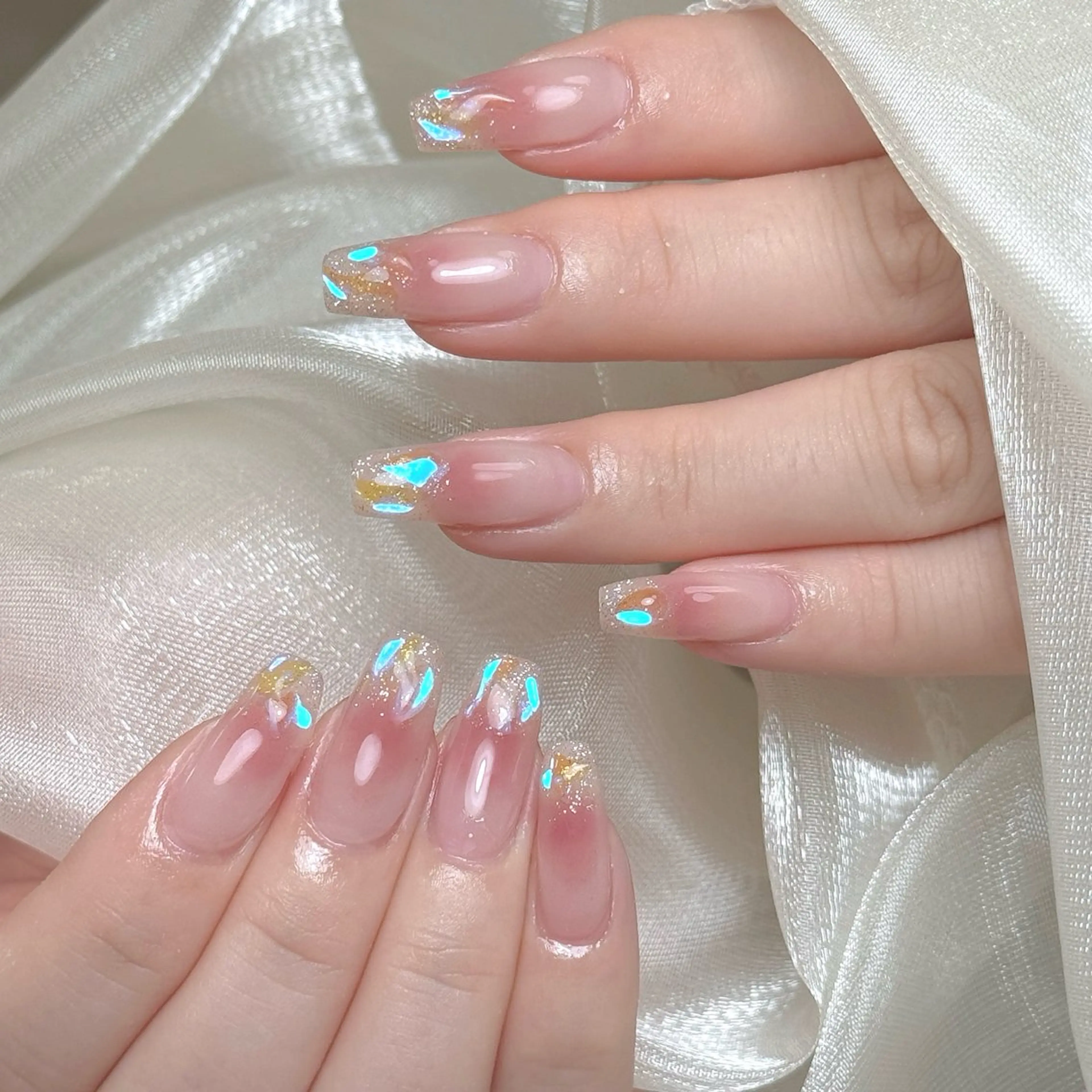 ネイル Maggie Nail🦩のネイルデザイン