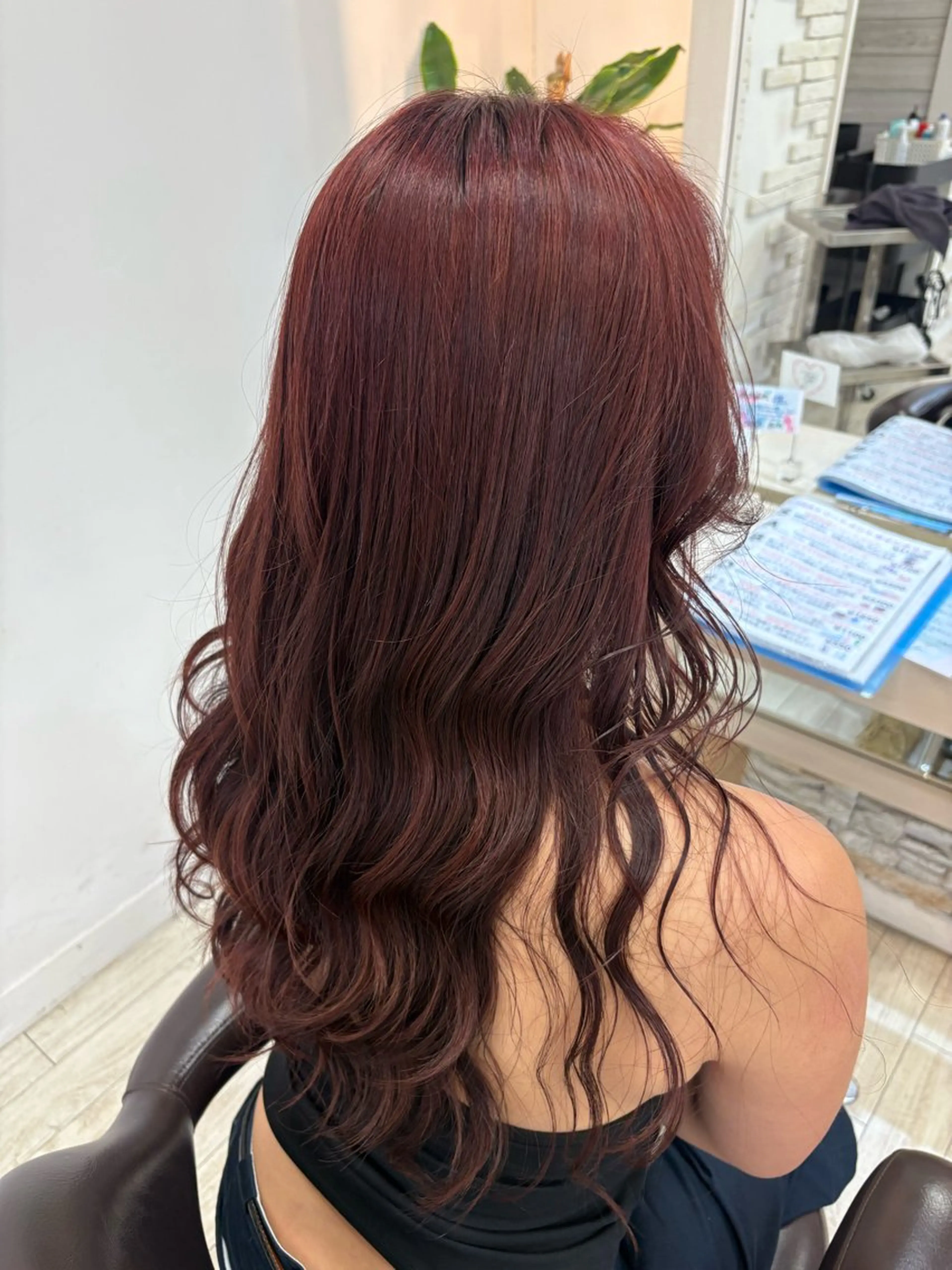 ロング 顔まわりレイヤー 顔周りカット 外国人風カラー ハイライト レイヤーカット ヘアカラー CREA渋沢 モデル募集🌺アイナのヘアスタイル