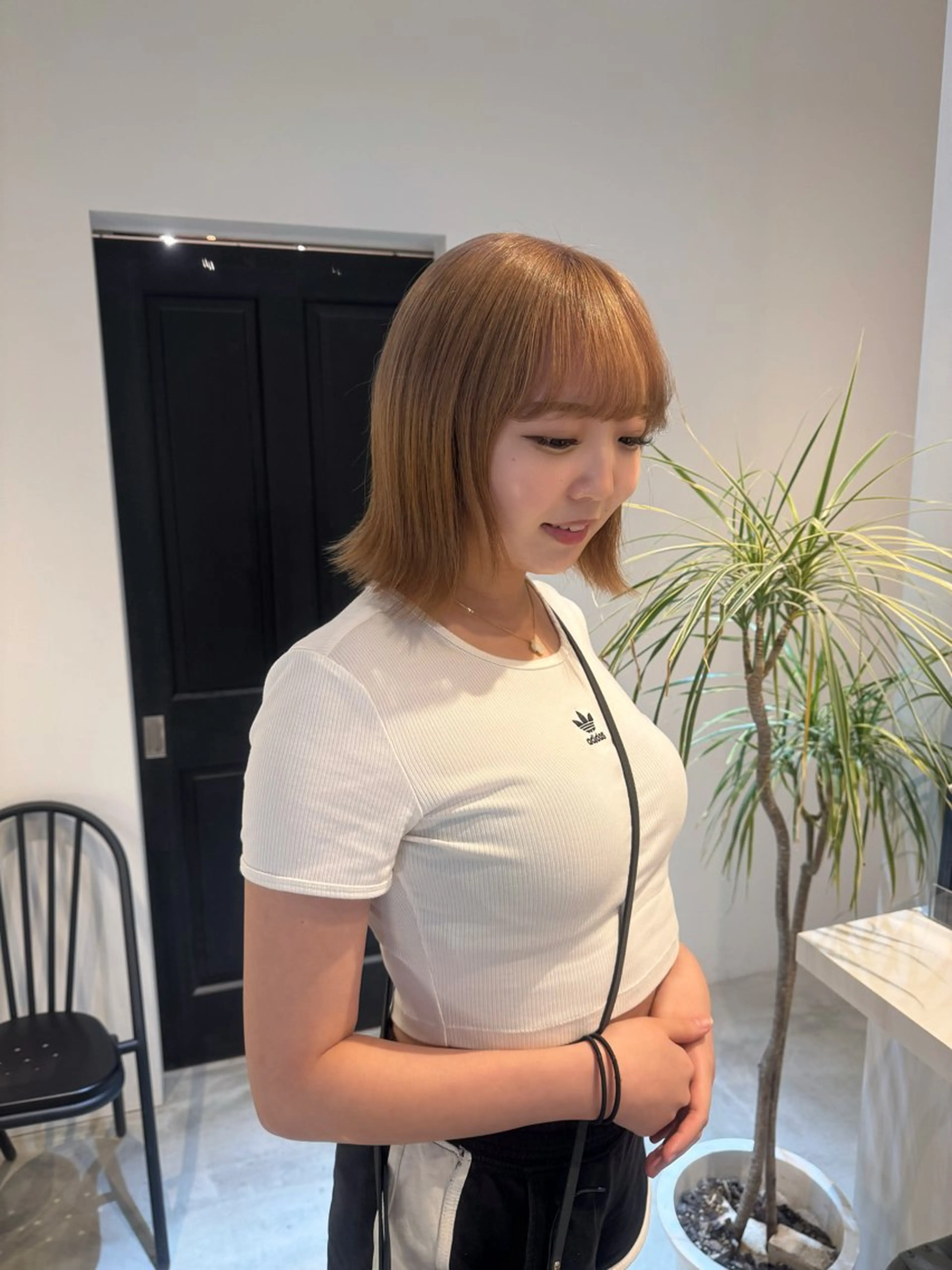 ミディアム カット ヘアカラー トリートメント ALLYS 渋谷店所属・最高級の艶のある カラーmei🎨のヘアスタイル