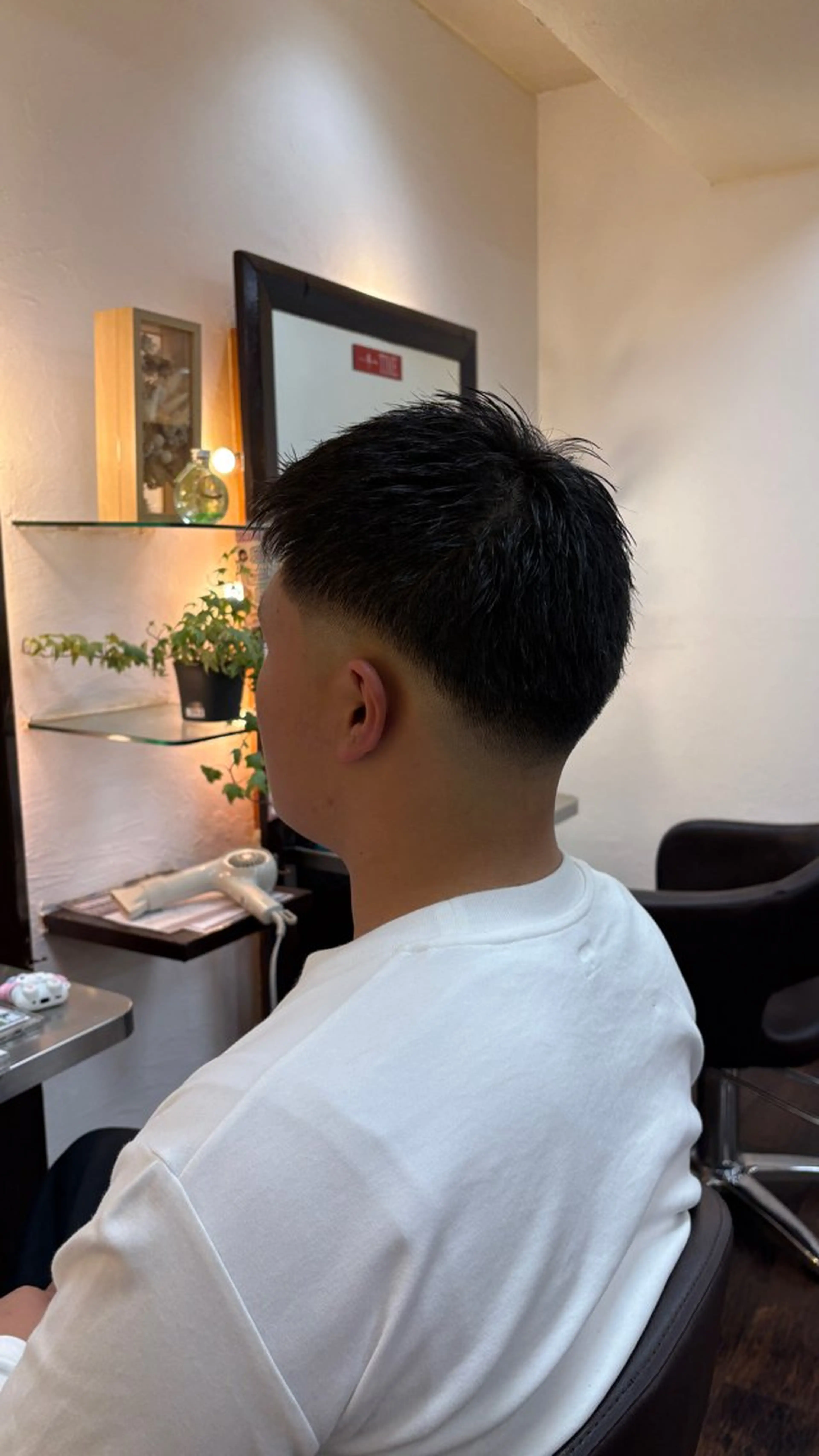 メンズ フェードカット カット hair make MUI所属・ひらの ももかのヘアスタイル