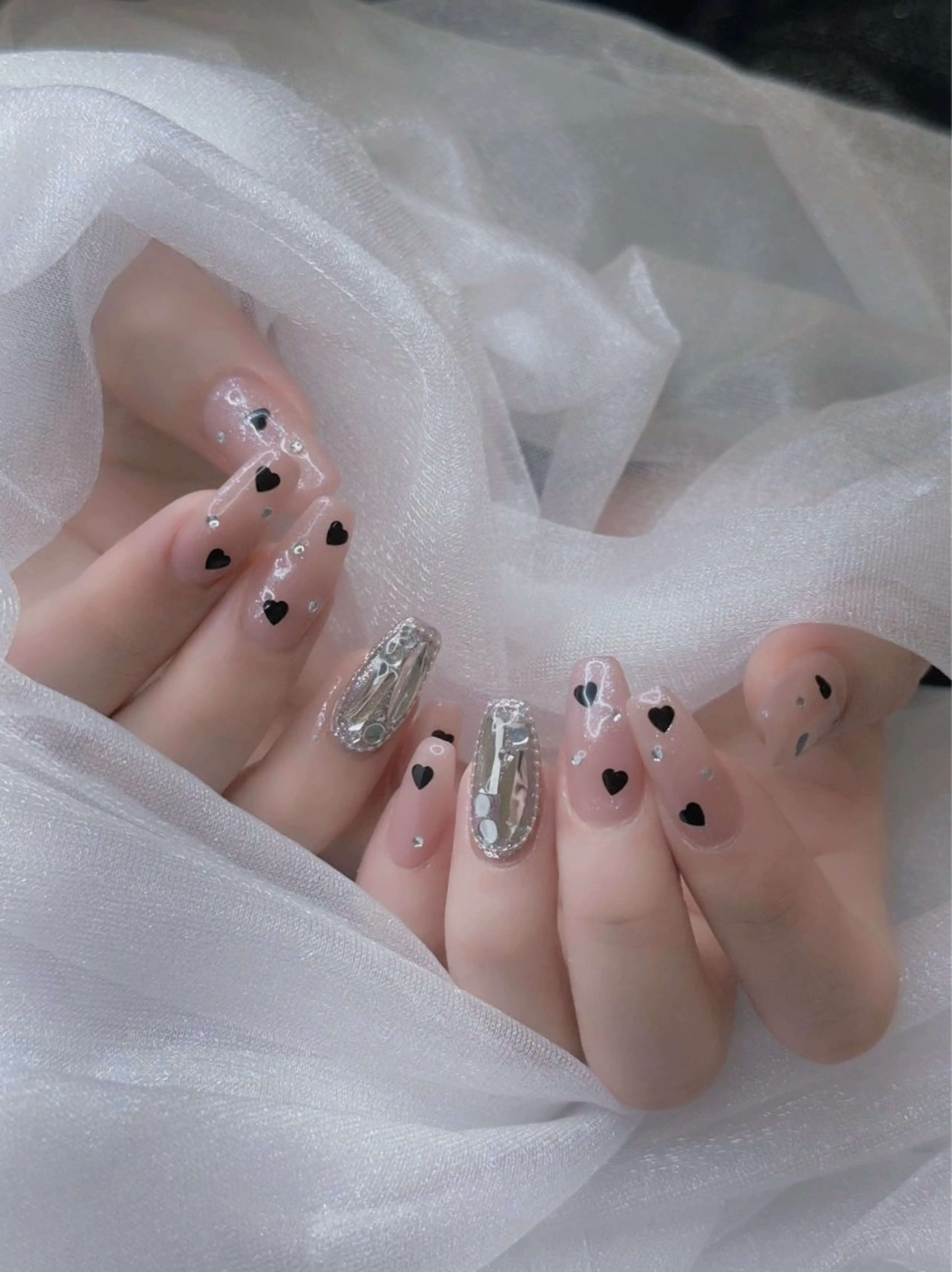 ネイル ハンドネイル ドットネイル by maison de charme所属・🎀 AYANEのネイルデザイン