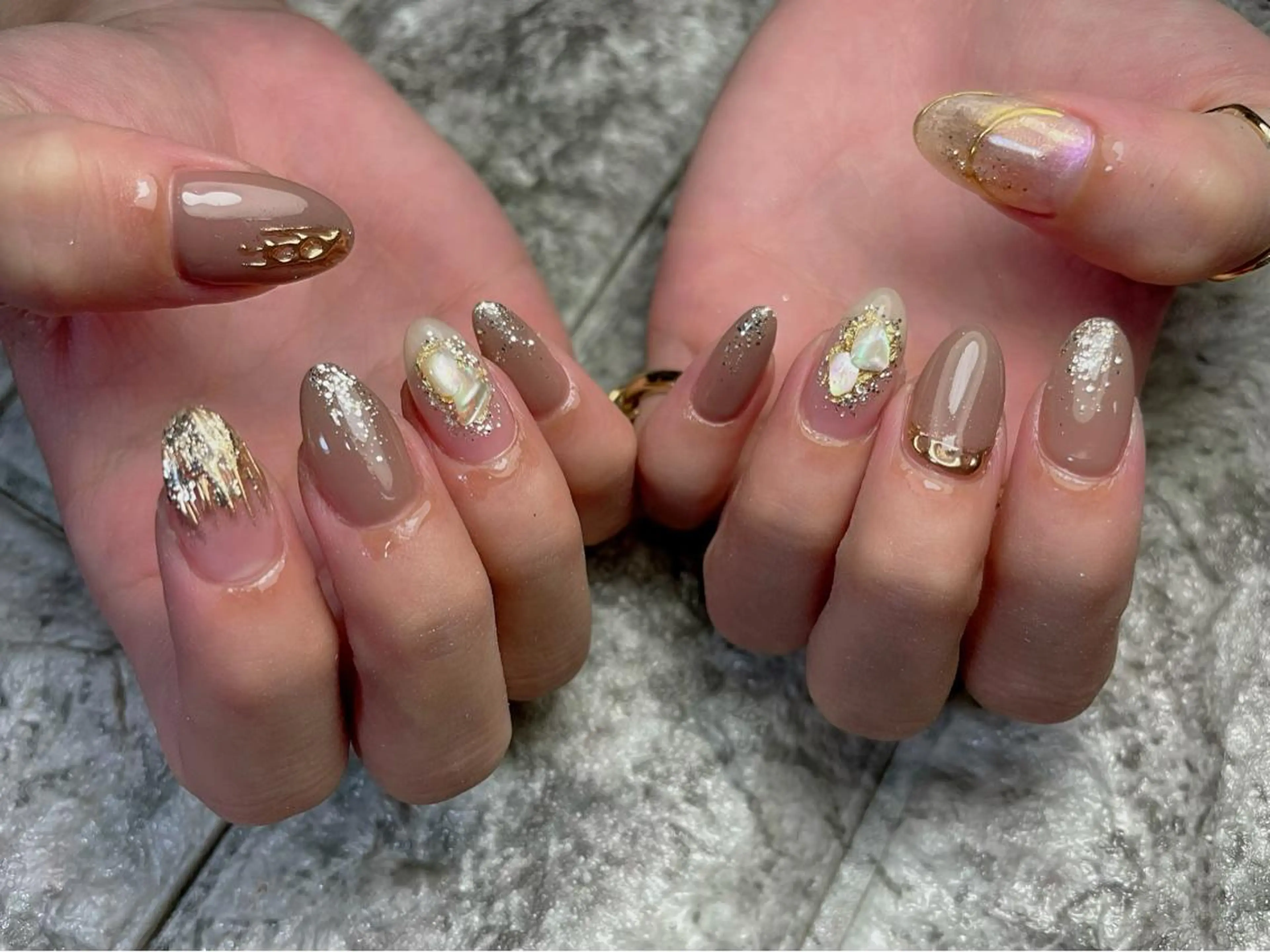 セミロング Iwasaki Maiのネイルデザイン