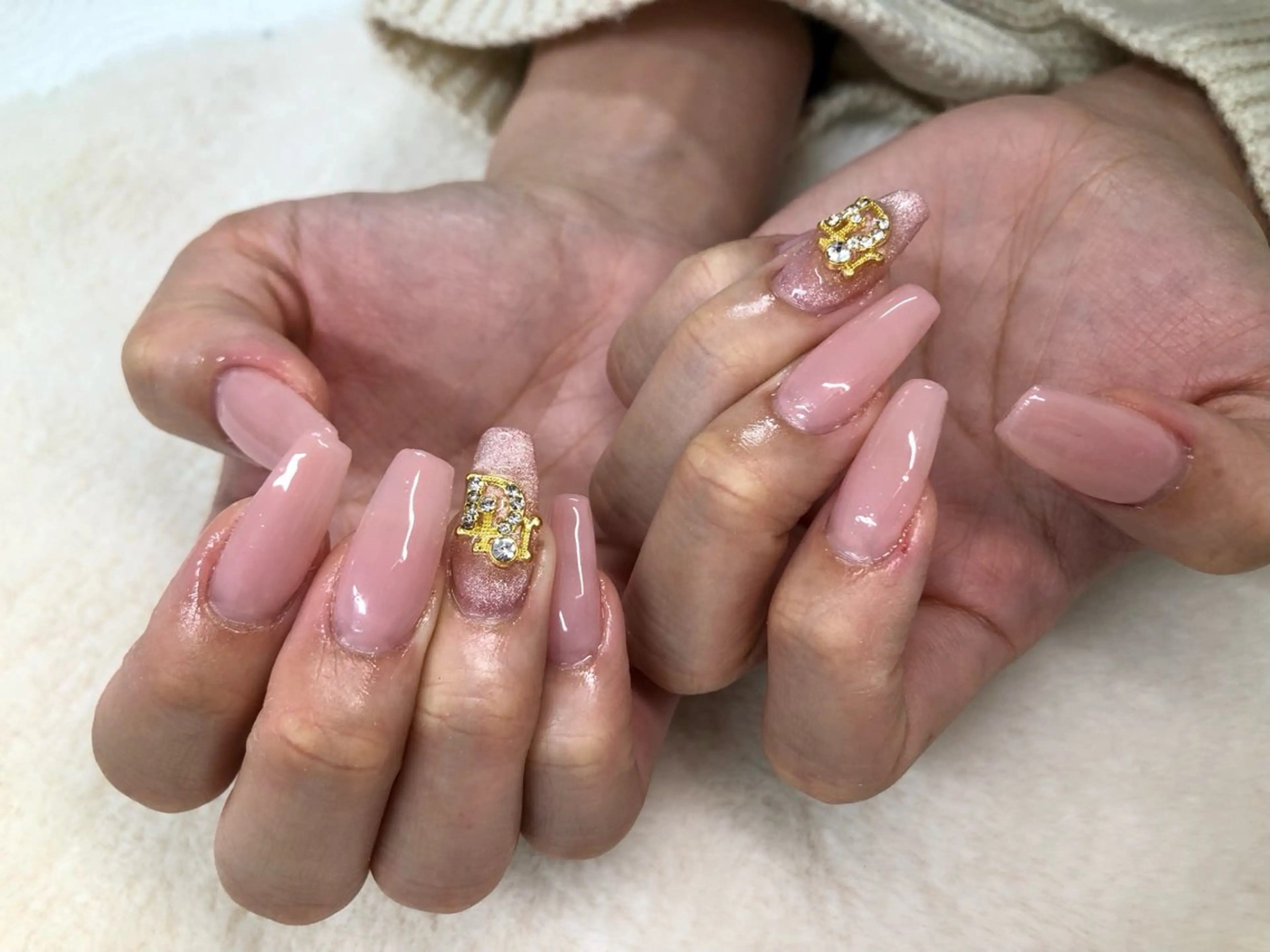 ネイル 長さ出し ピンク シンプルネイル ハンドネイル 心斎橋Salon Epokkuのネイルデザイン