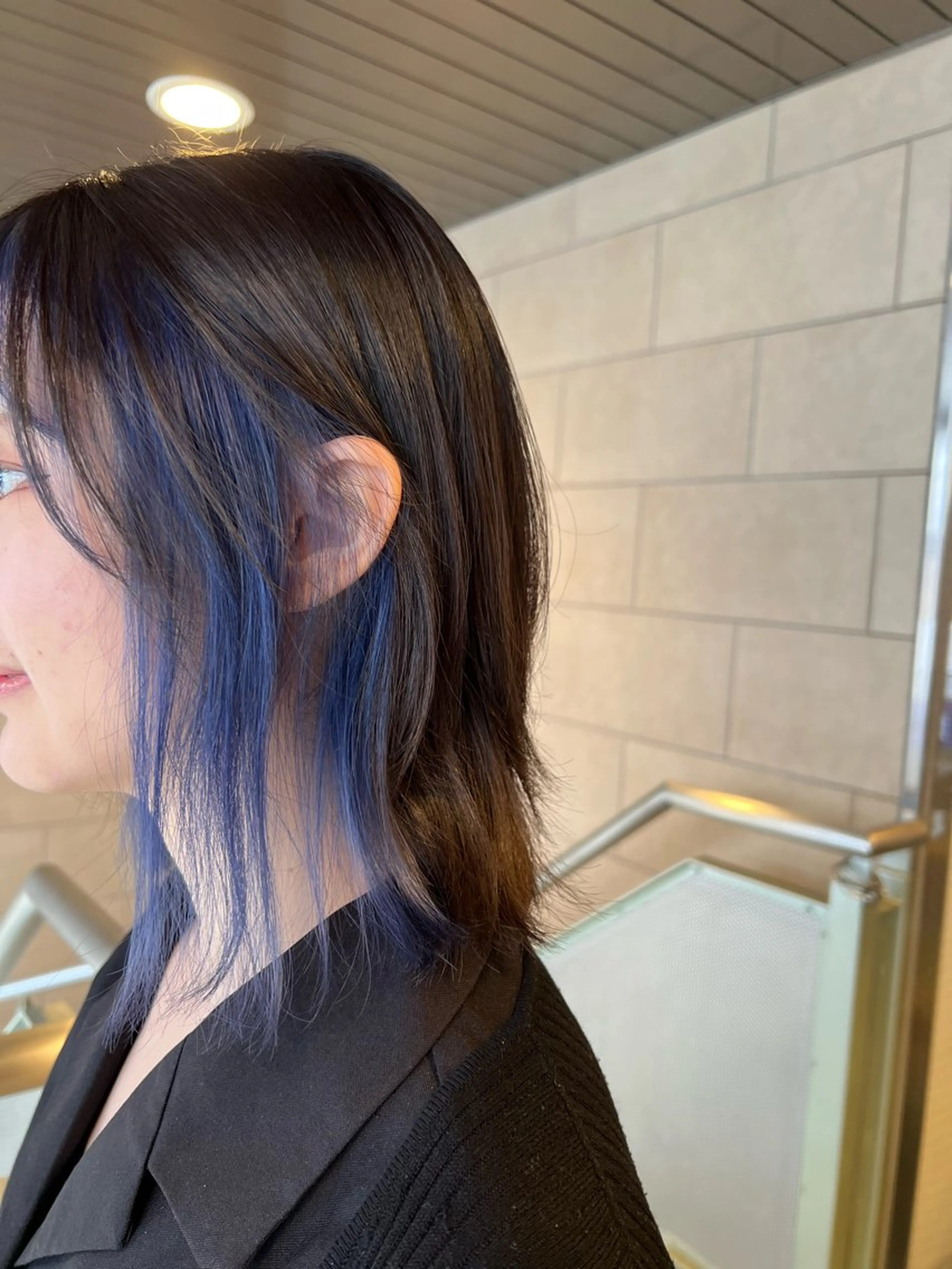 カラー 久永 菫のヘアスタイル