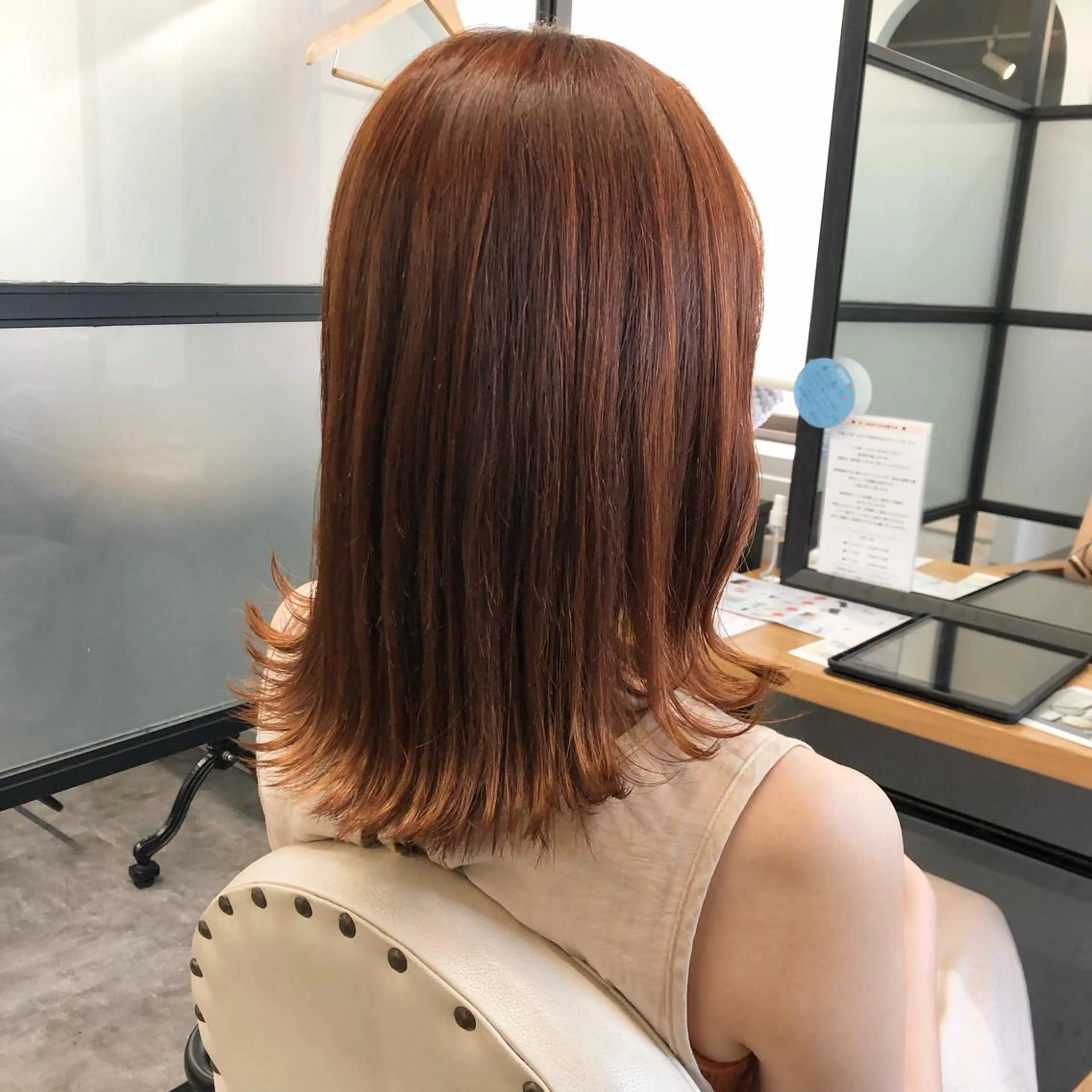 ロング カラー ヘアアレンジ アディクシーカラー アッシュ ベージュカラー 黒髪 ブリーチ カット ヘアカラー ヘアセット JURI🤎 ワンカールレイヤーのヘアスタイル