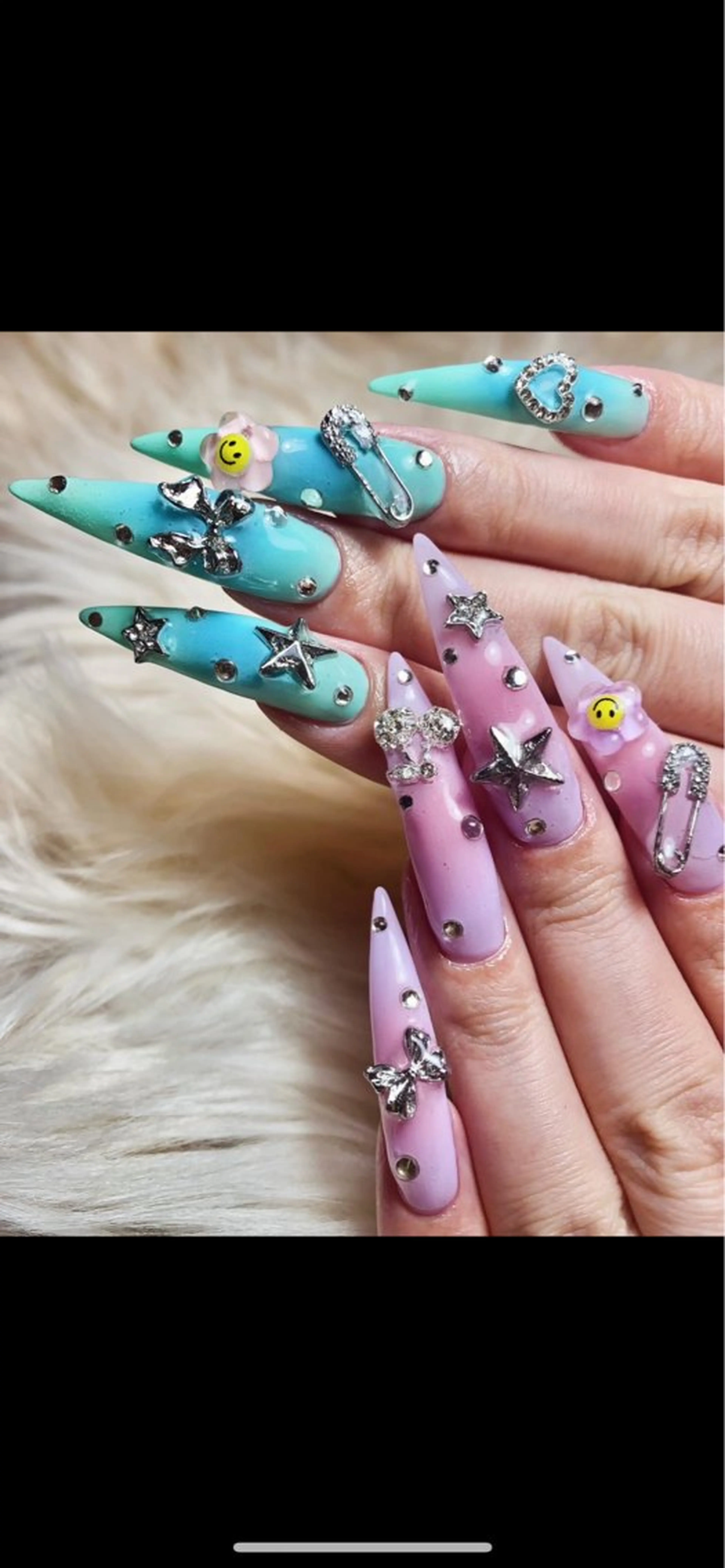 チップ10本長さ出し、アートやり放題の写真