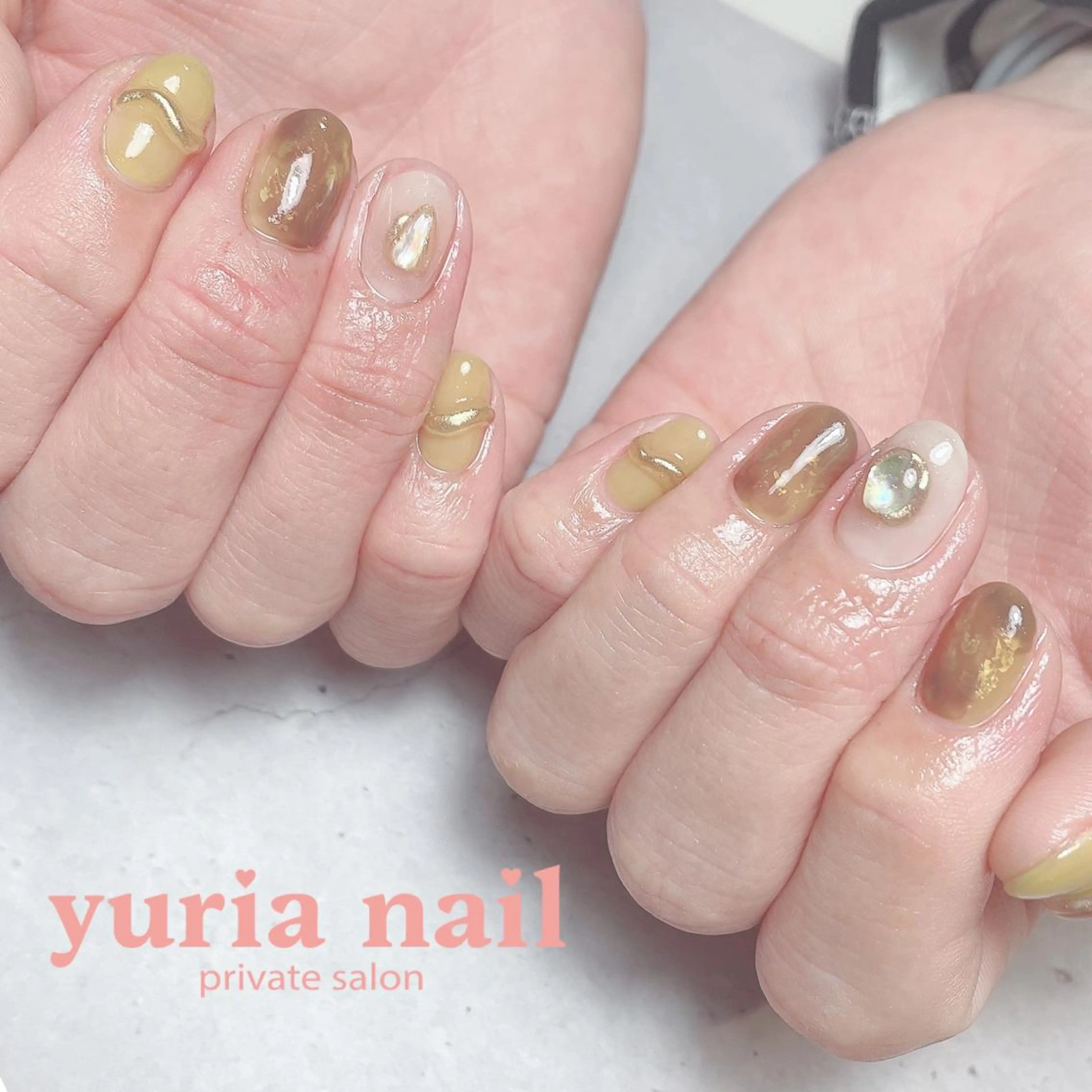 ネイル べっ甲ネイル ジェルネイル ニュアンスネイル ハンドネイル 小林 ゆりあのネイルデザイン