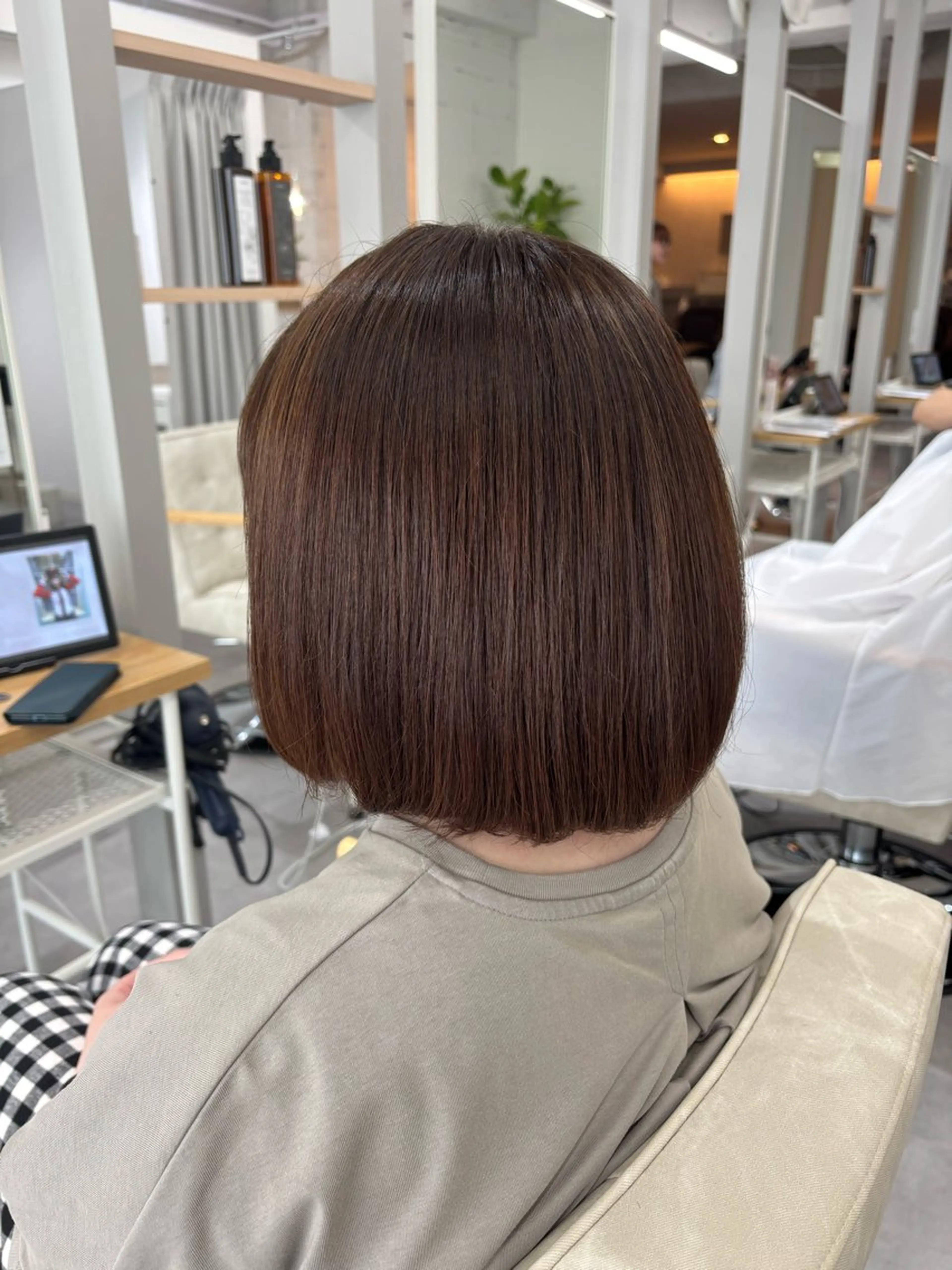 ショート カラー 椎名 紗愛のヘアスタイル