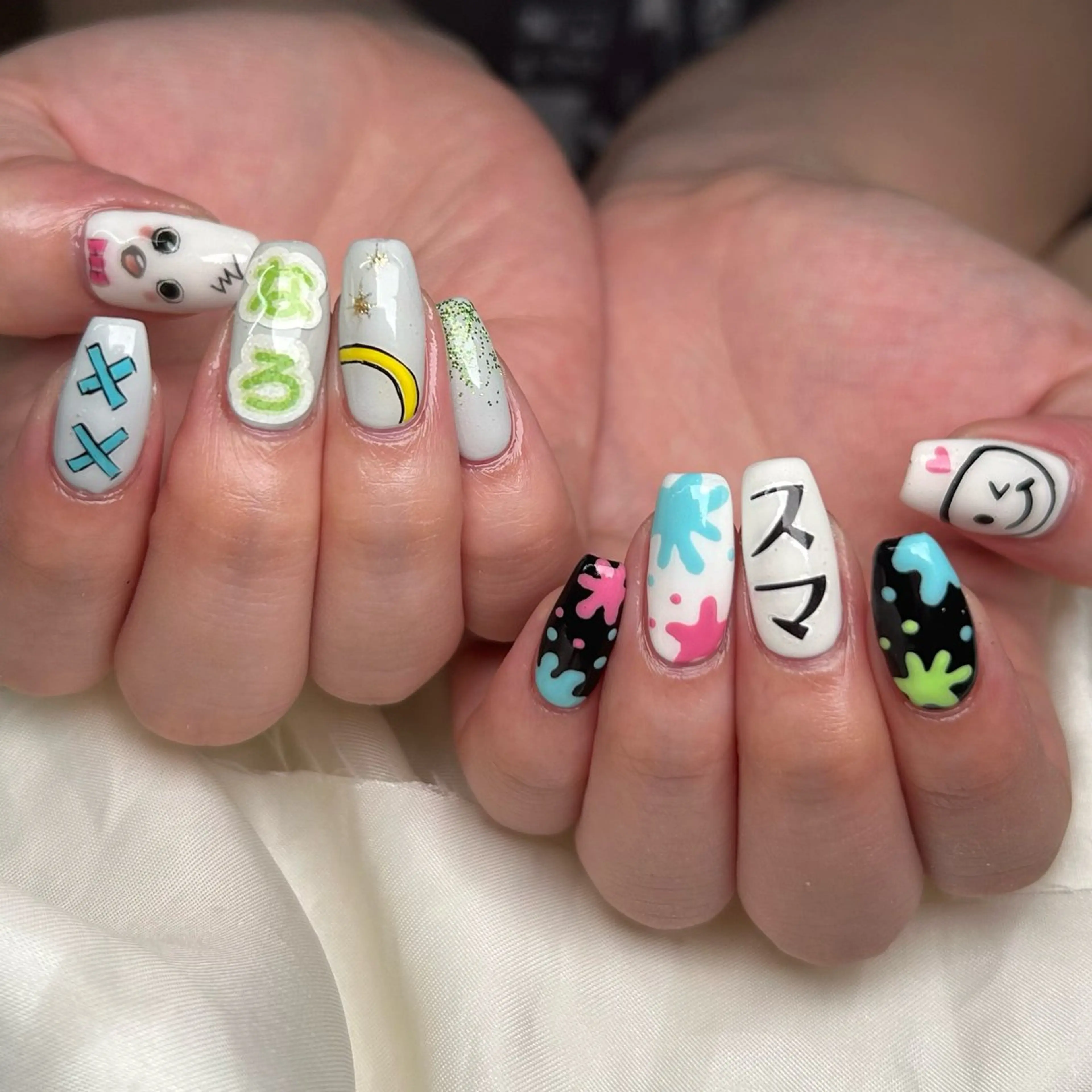 ネイル ハンドネイル shine'an fuka🌿🫧のネイルデザイン
