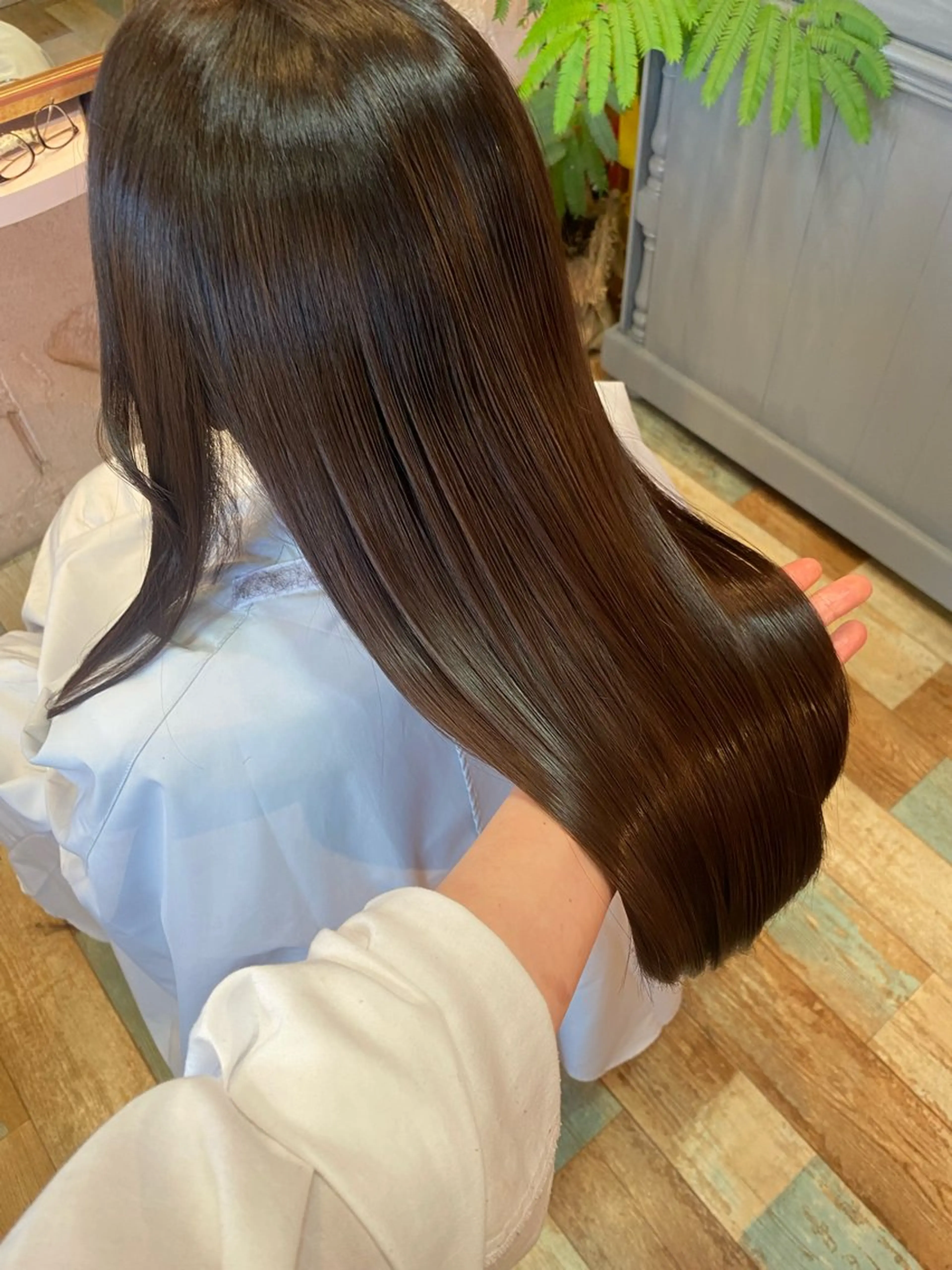 セミロング 髪質改善 トリートメント 𝙼𝚒𝚎𝚗𝚎 𝚙𝚒𝚗𝚔所属・山本 葵のヘアスタイル