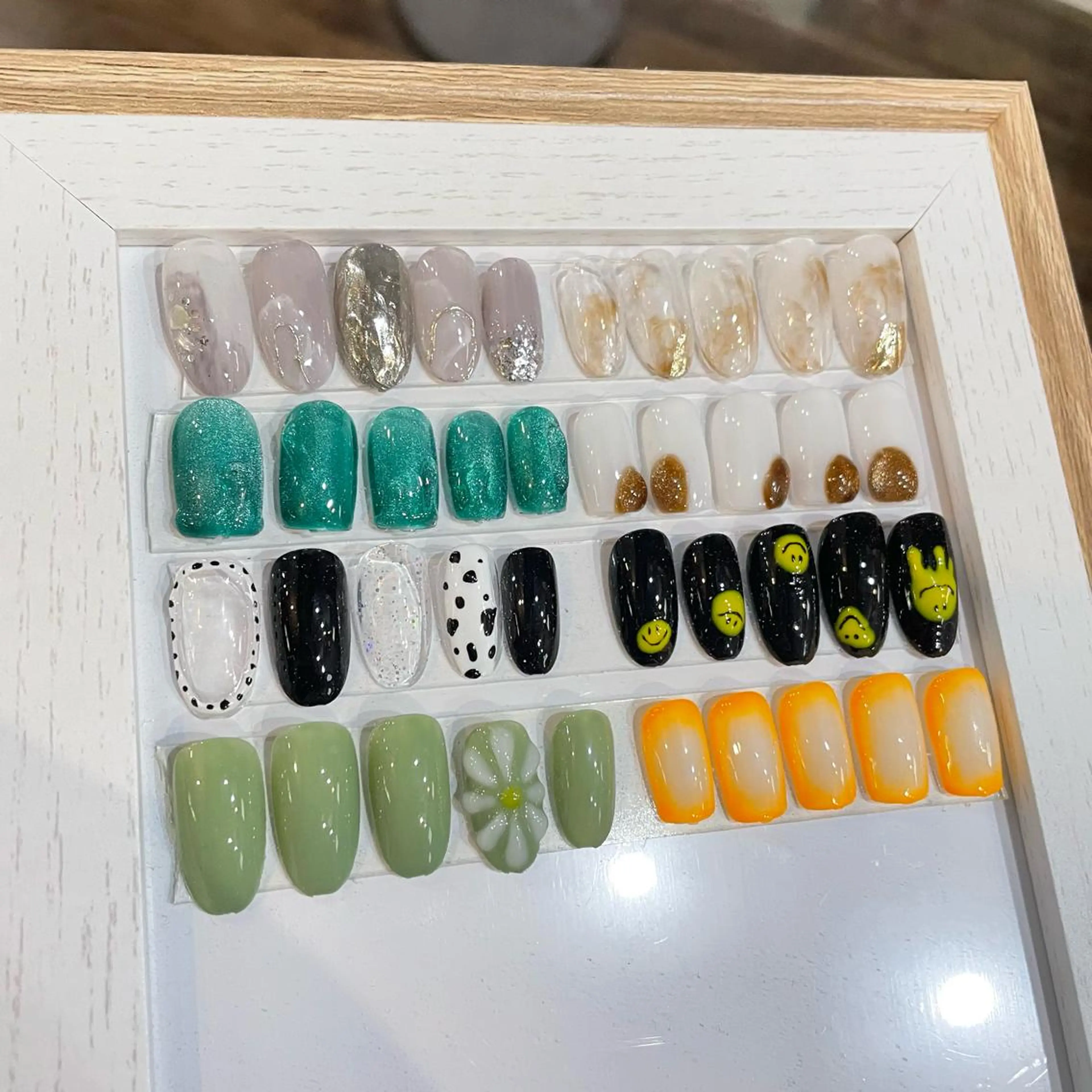 ネイル IROHA Nail 堺雛薫のネイルデザイン