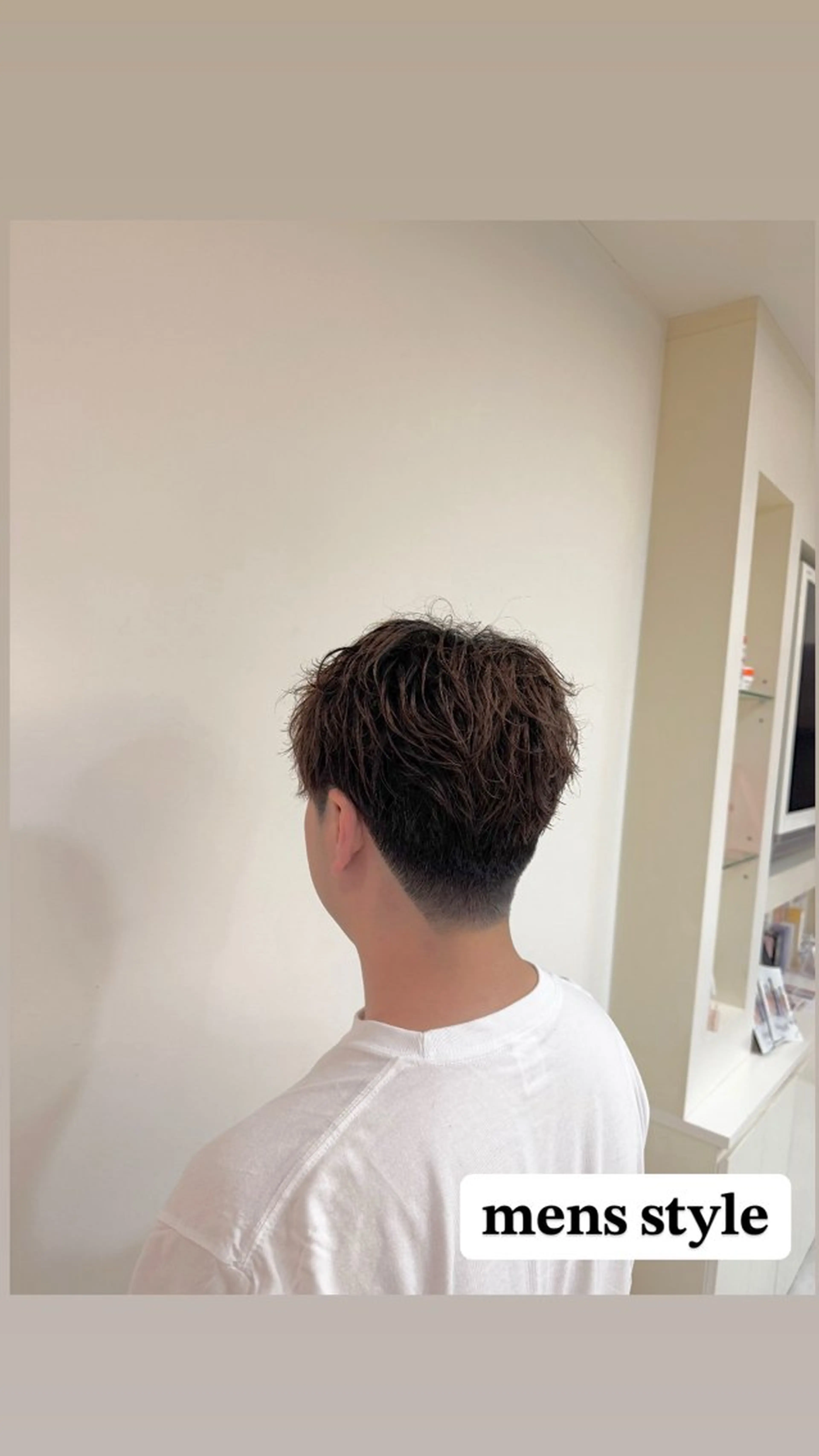 メンズ ツーブロック 刈り上げ レナークアリア 梅津美憂のヘアスタイル