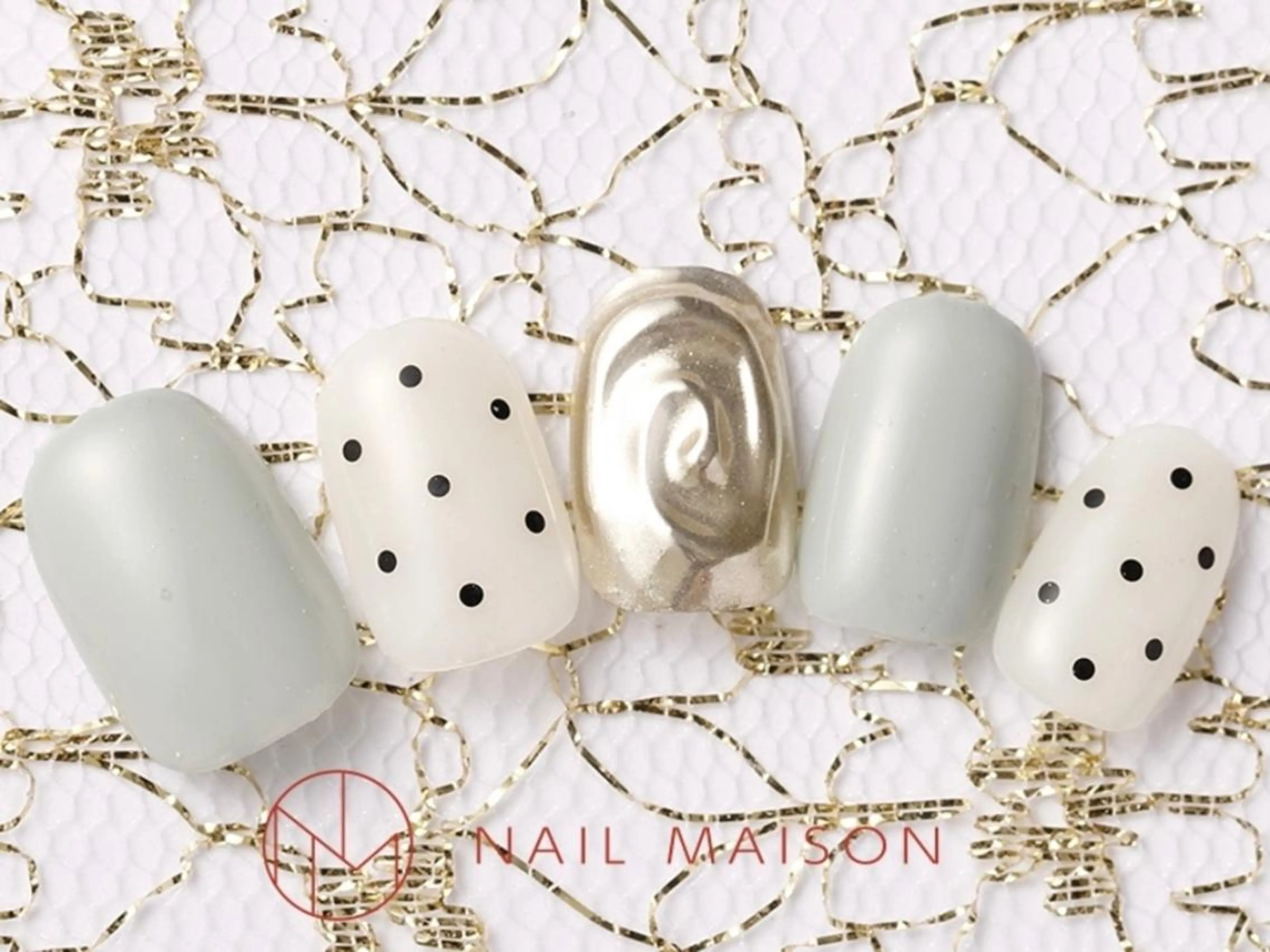 ネイル シンプルネイル T RIRIKAのネイルデザイン