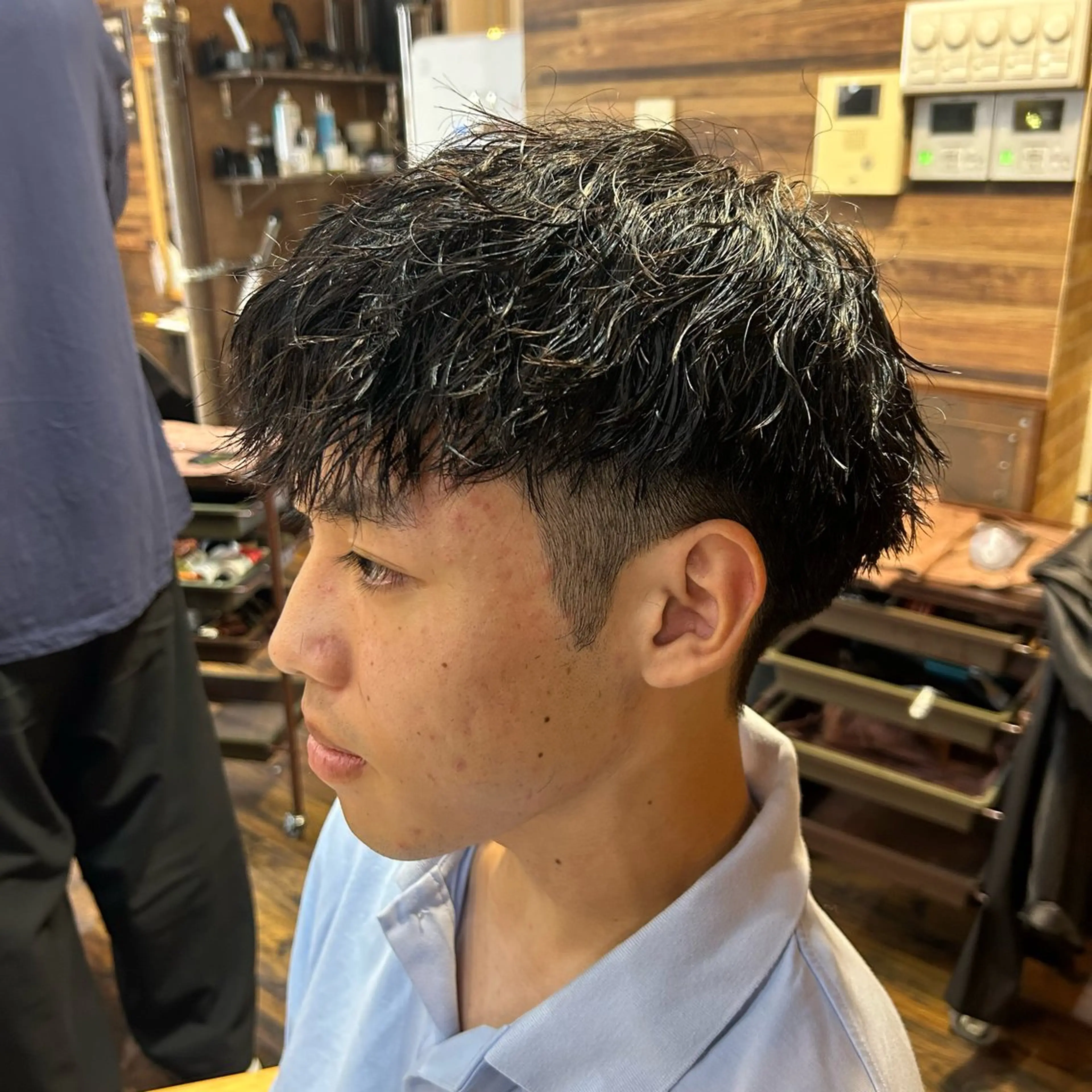 ショート パーマ メンズ カット パーマ トリートメント ツイスパ/メンズ特化 🦋𝑺𝑶𝑵𝑬の眉毛・アイブロウイメージ