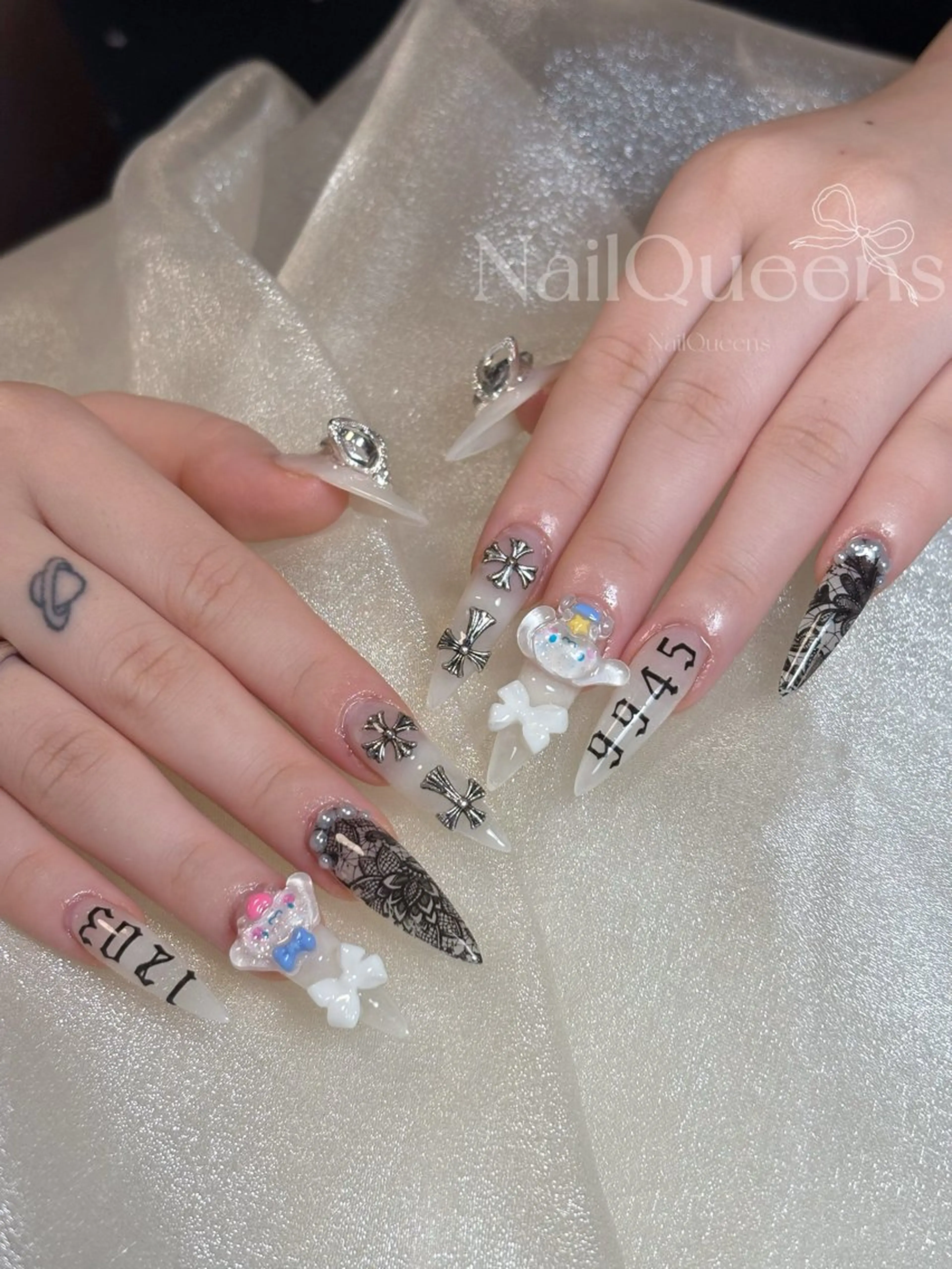 ネイル ハンドネイル ネイル👑クイーンズ NailQueensのネイルデザイン