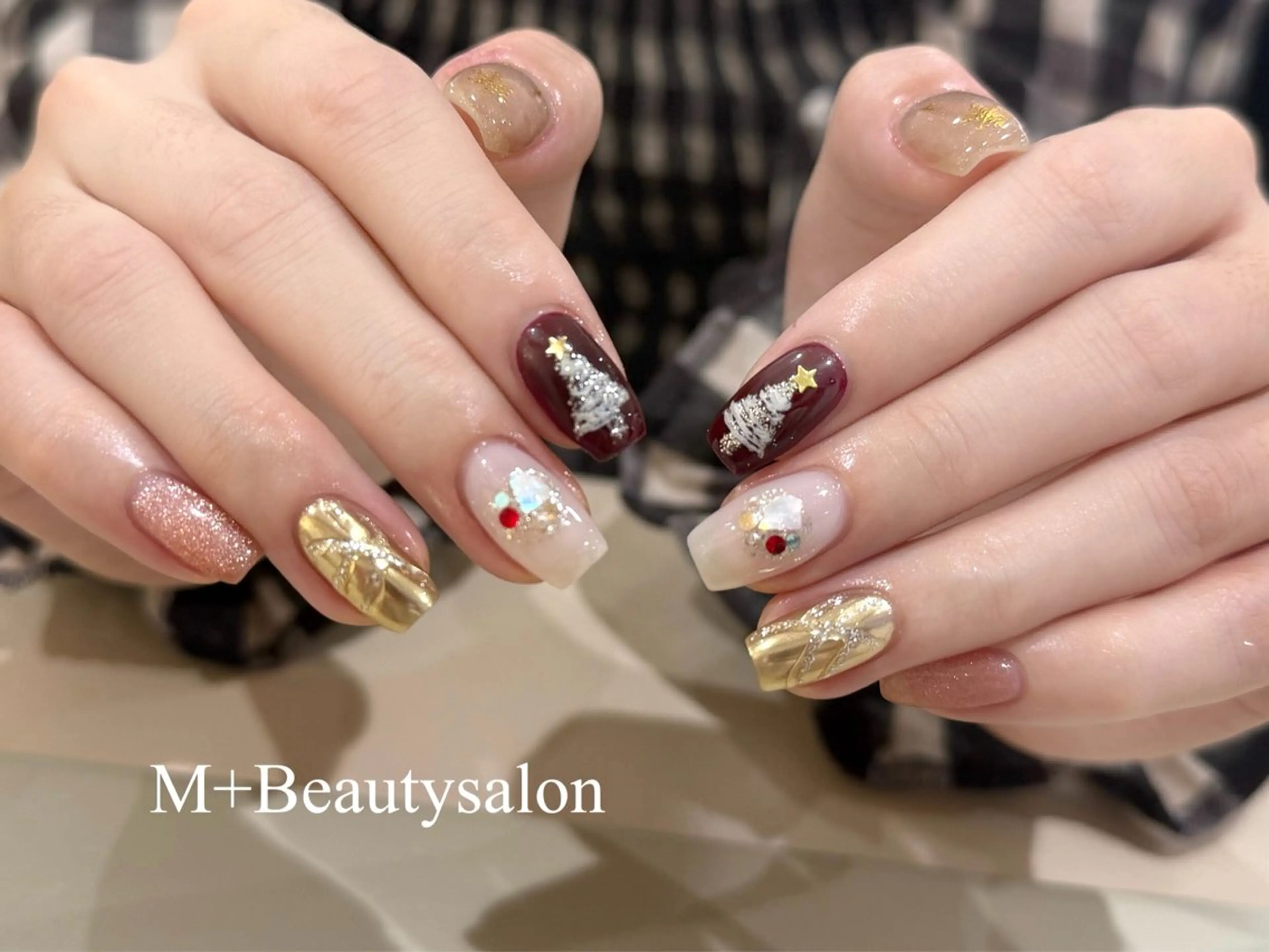 ネイル M+  Beauty Salonのネイルデザイン