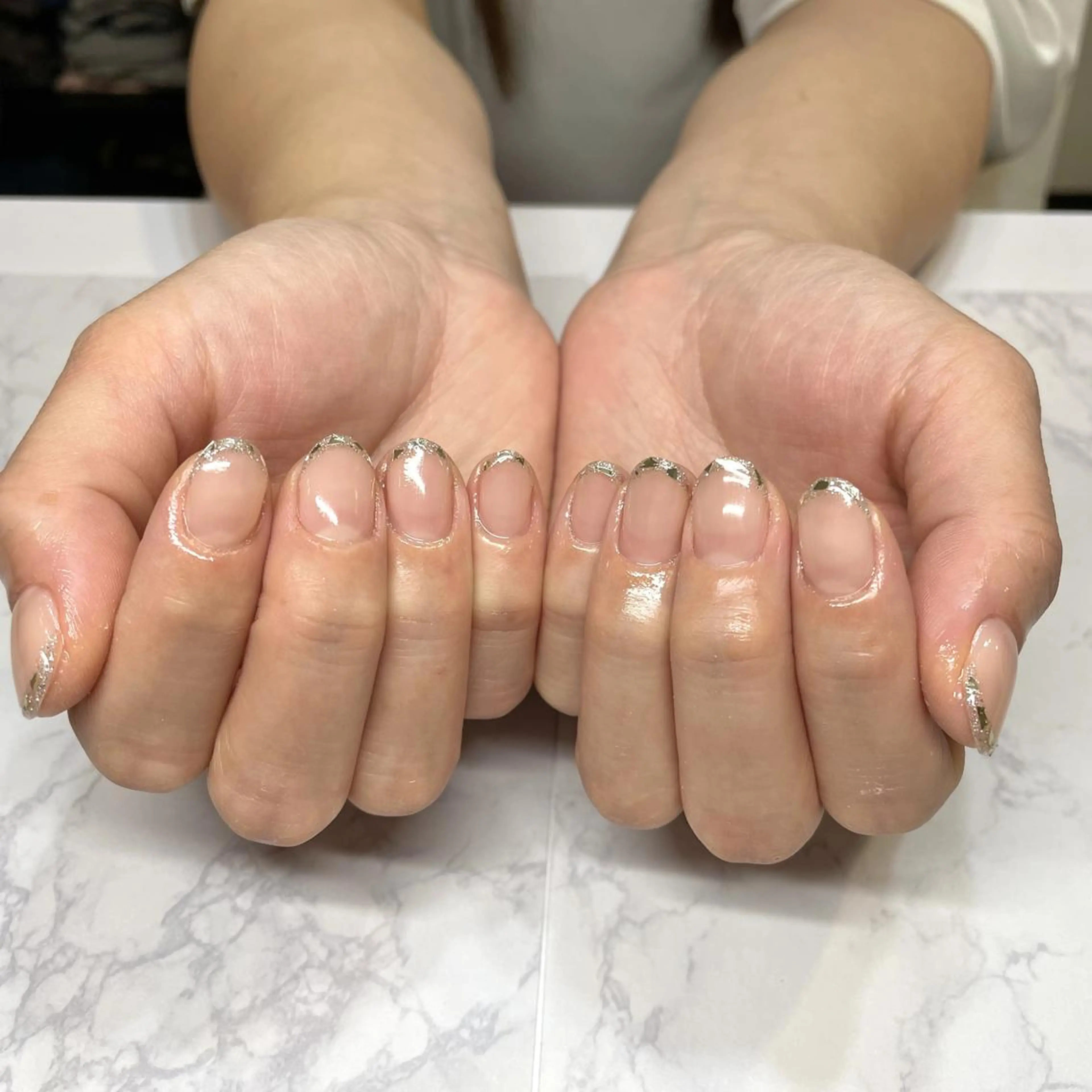 ネイル フレンチネイル ガラスフレンチ オフィスネイル ハンドネイル ハンドケア cerapiage mizukiのネイルデザイン