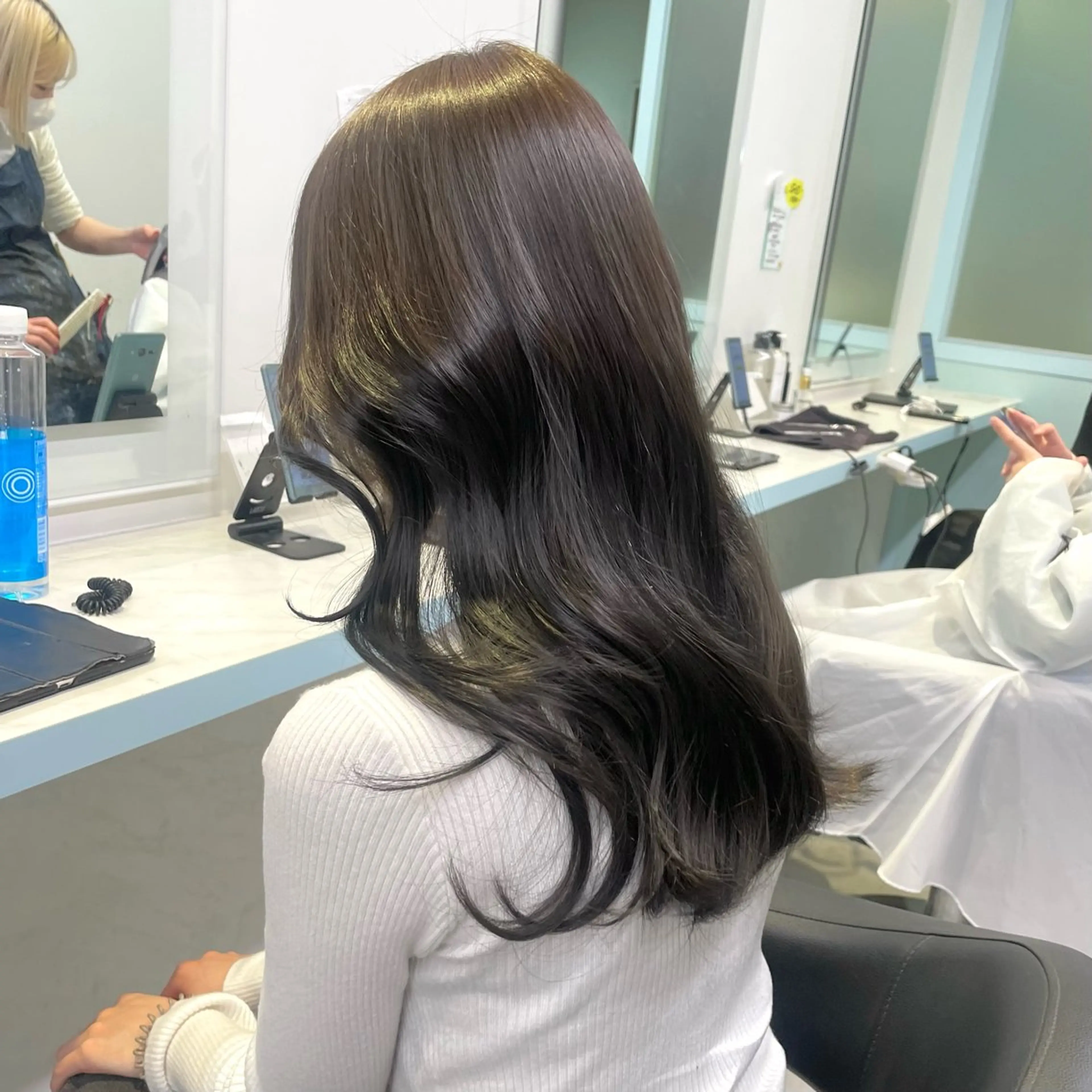 セミロング カラー ヘアカラー Salowin池袋East 店3F所属・【美髪矯正/絹髪】 🎀hinano🎀のヘアスタイル