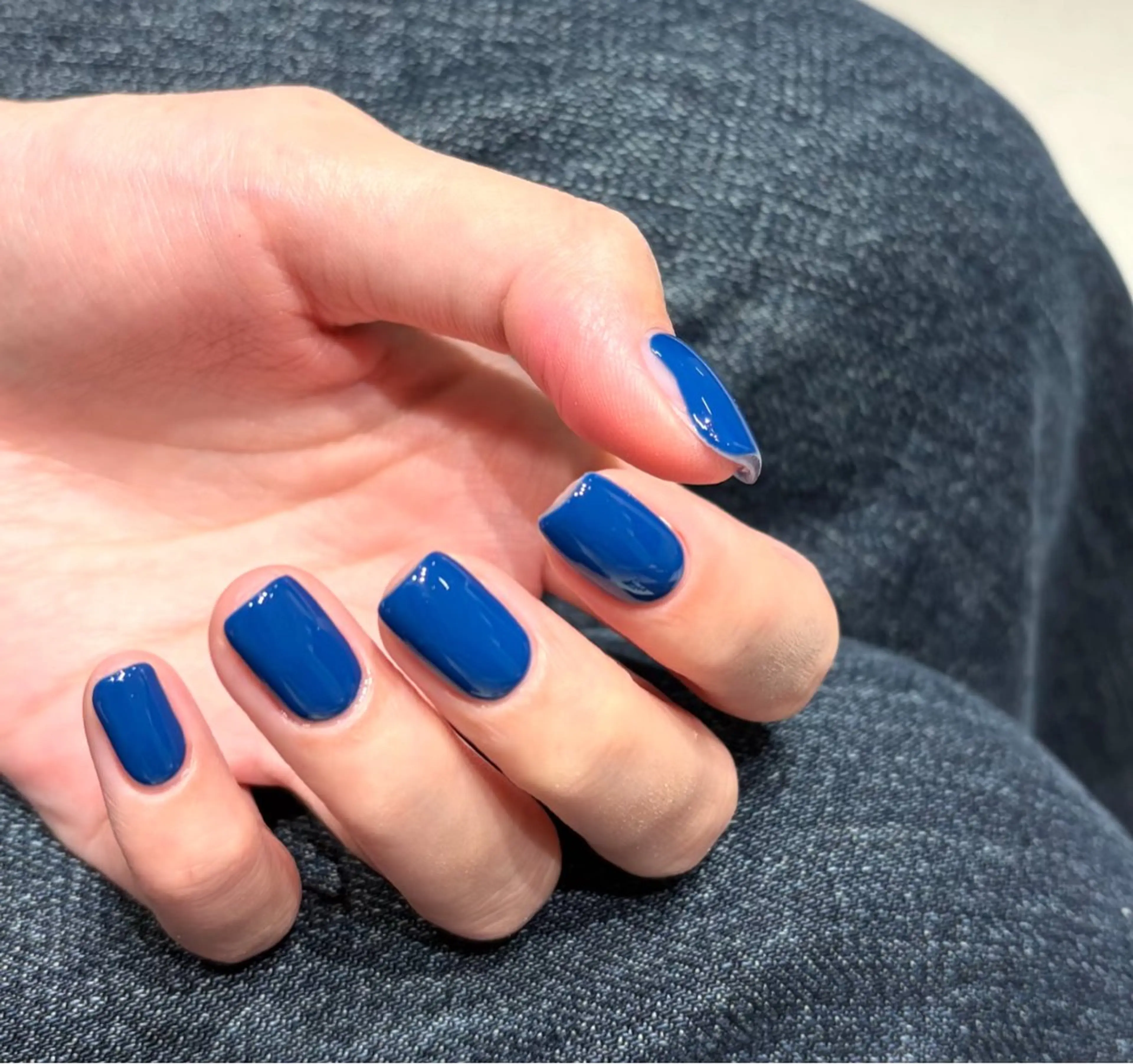 ネイル ワンカラーネイル ハンドネイル 鄭 津のネイルデザイン