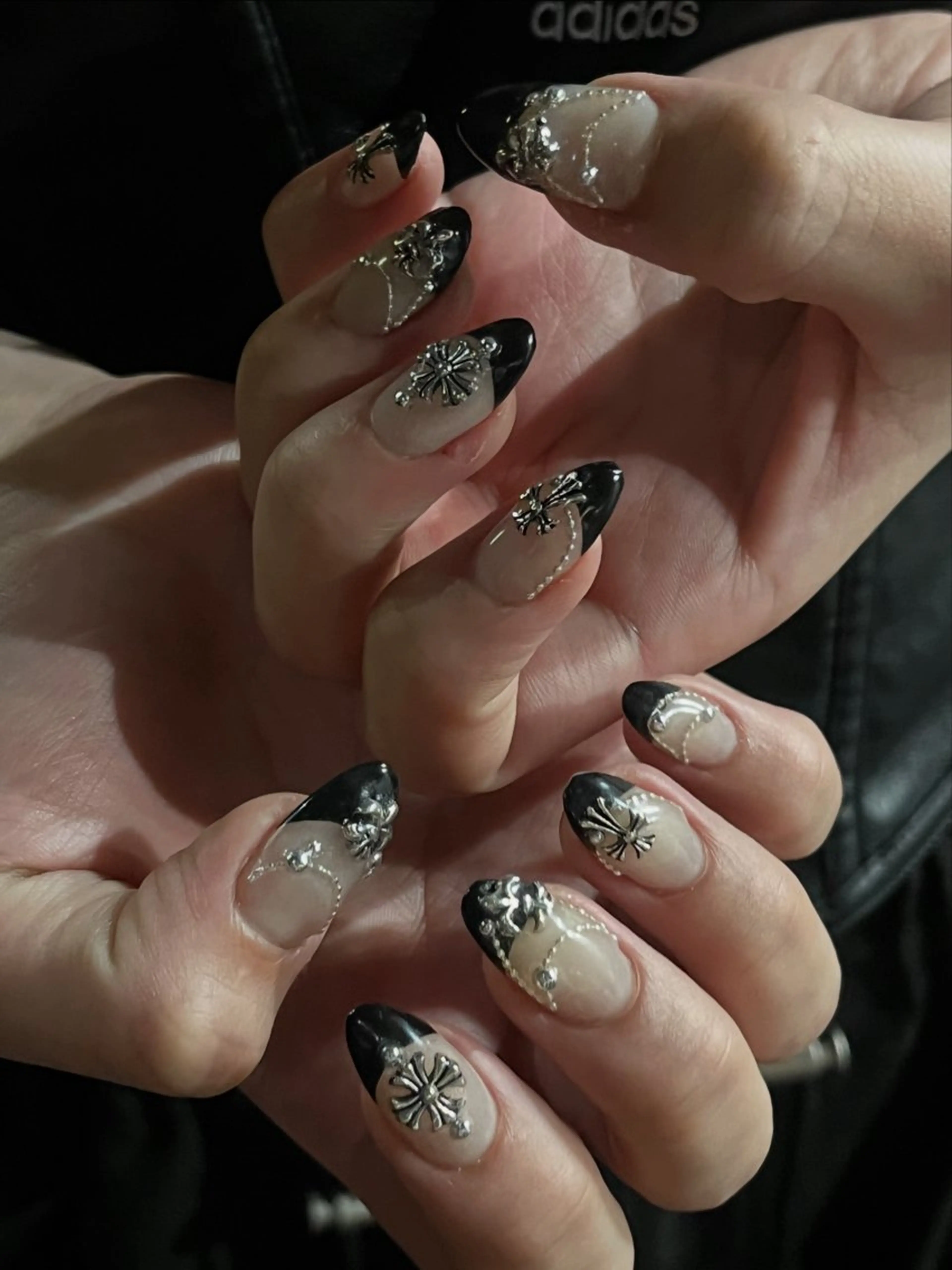 ネイル 文 /個性派ネイルのネイルデザイン