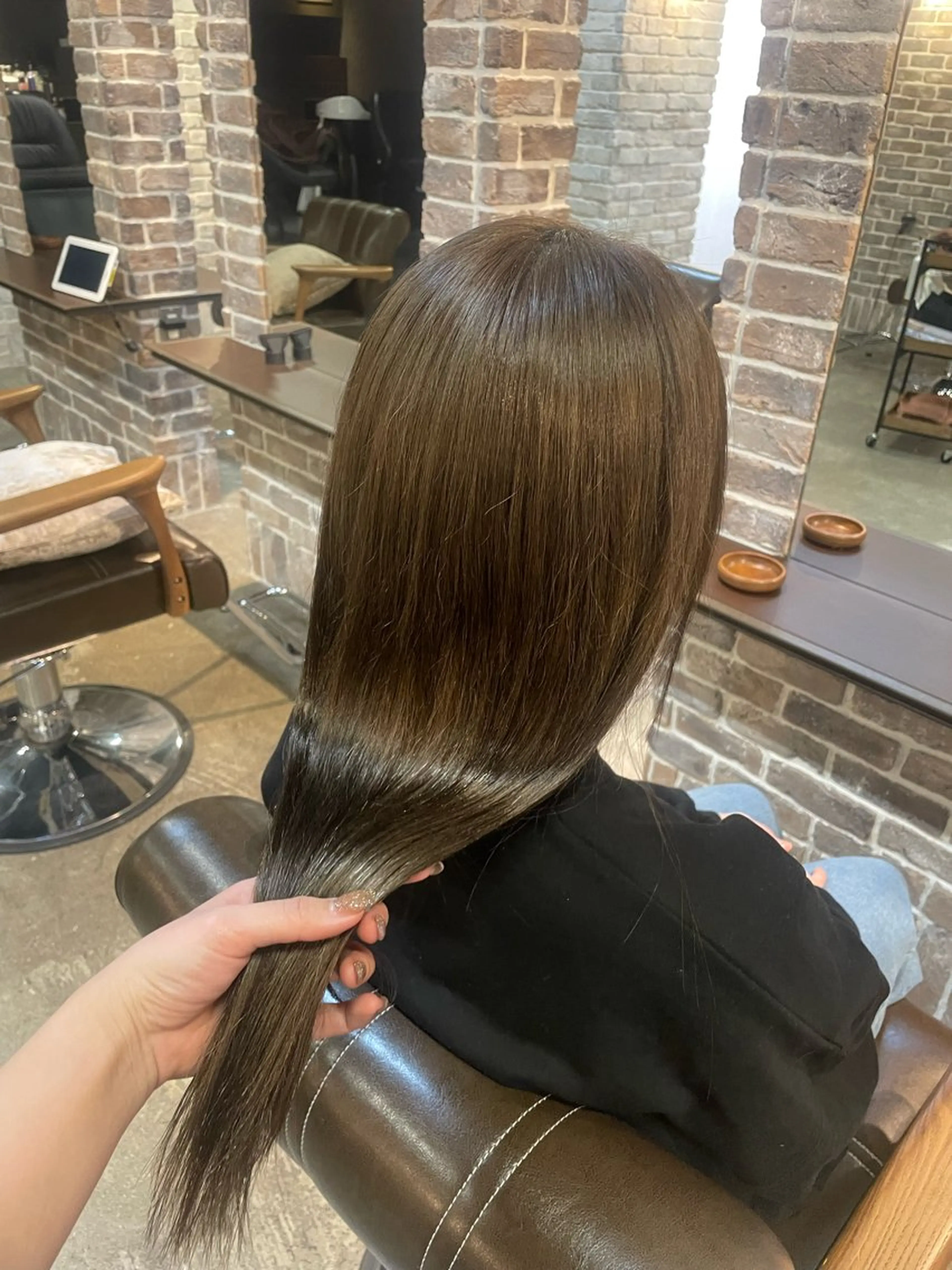 ロング カラー acroあべの店所属・🧸顔周りカット /透明感🎀のヘアスタイル