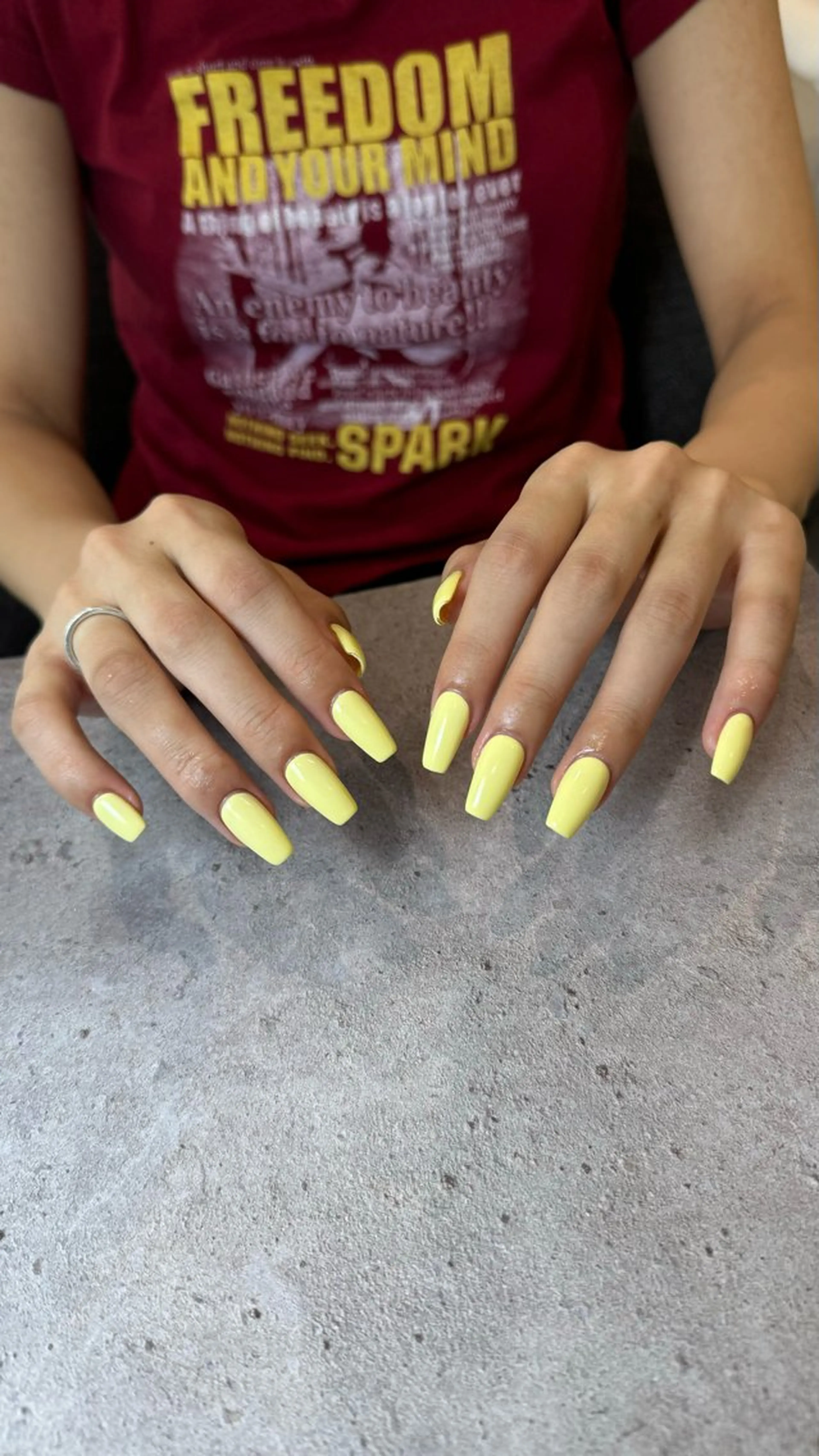 ネイル ワンカラーネイル yate' narumiのネイルデザイン