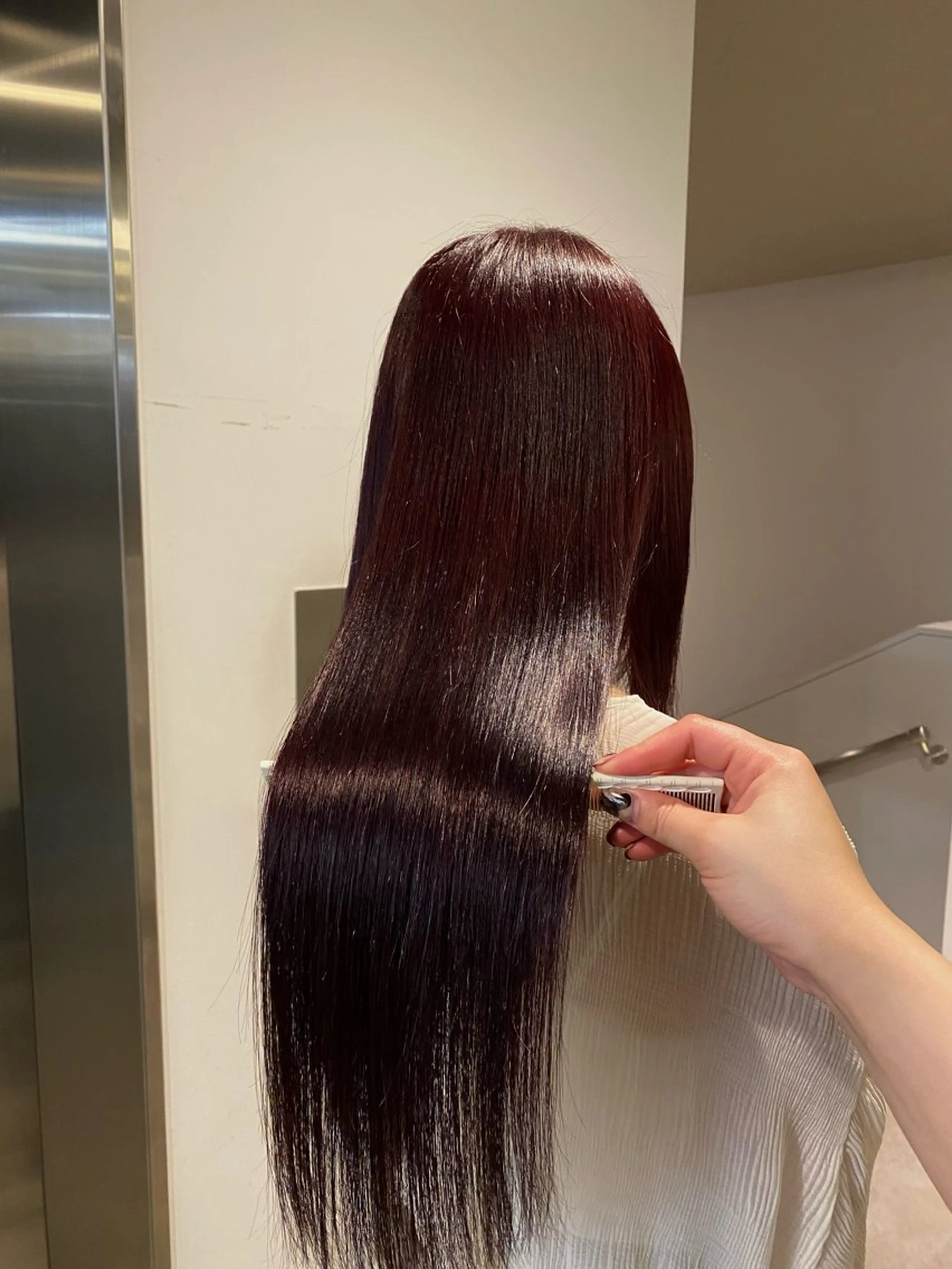 カラー MIYUU OTANIのヘアスタイル