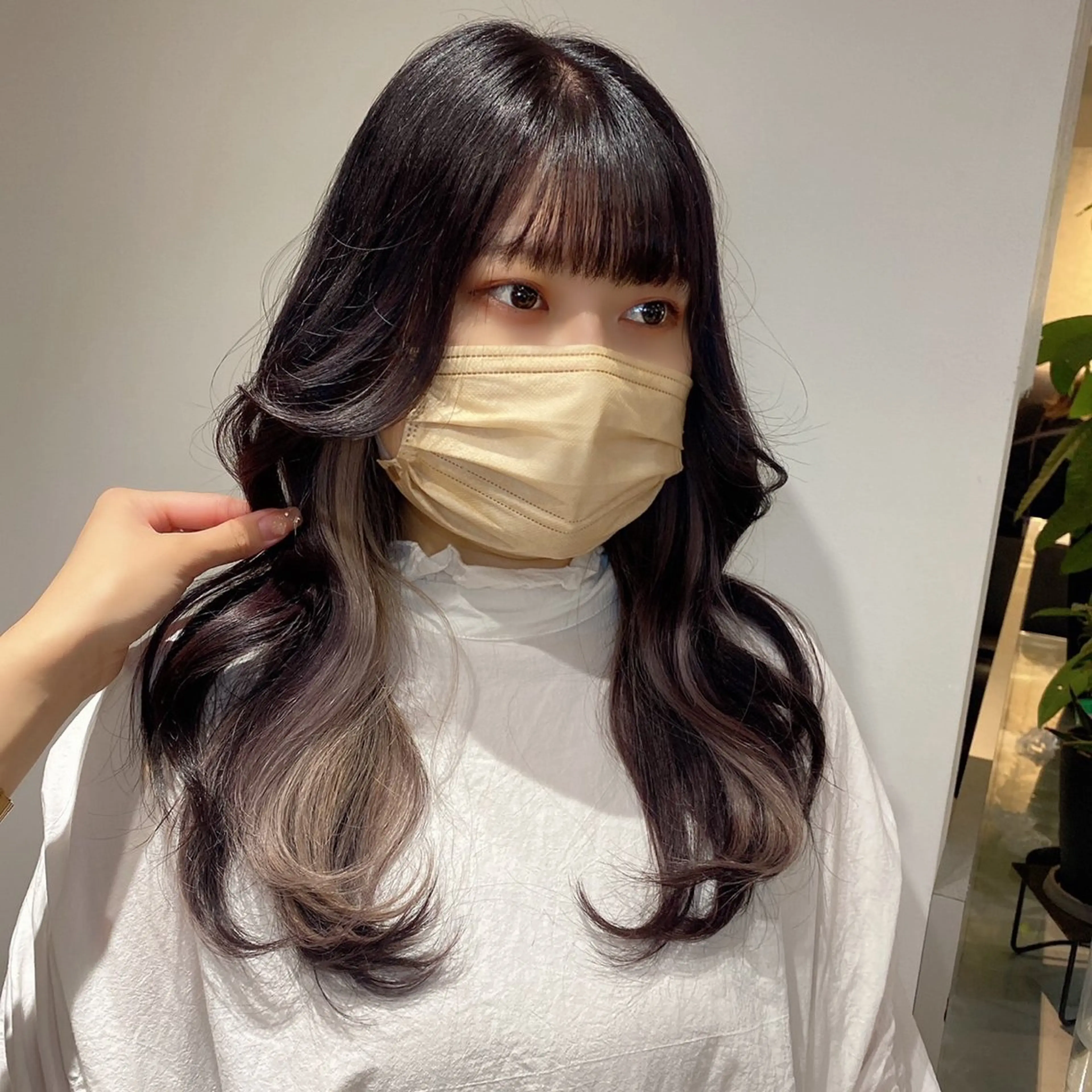 ロング HAIR SALON M Fe's所属・透明感カラー/レイヤ ー/小谷野真緒のヘアスタイル