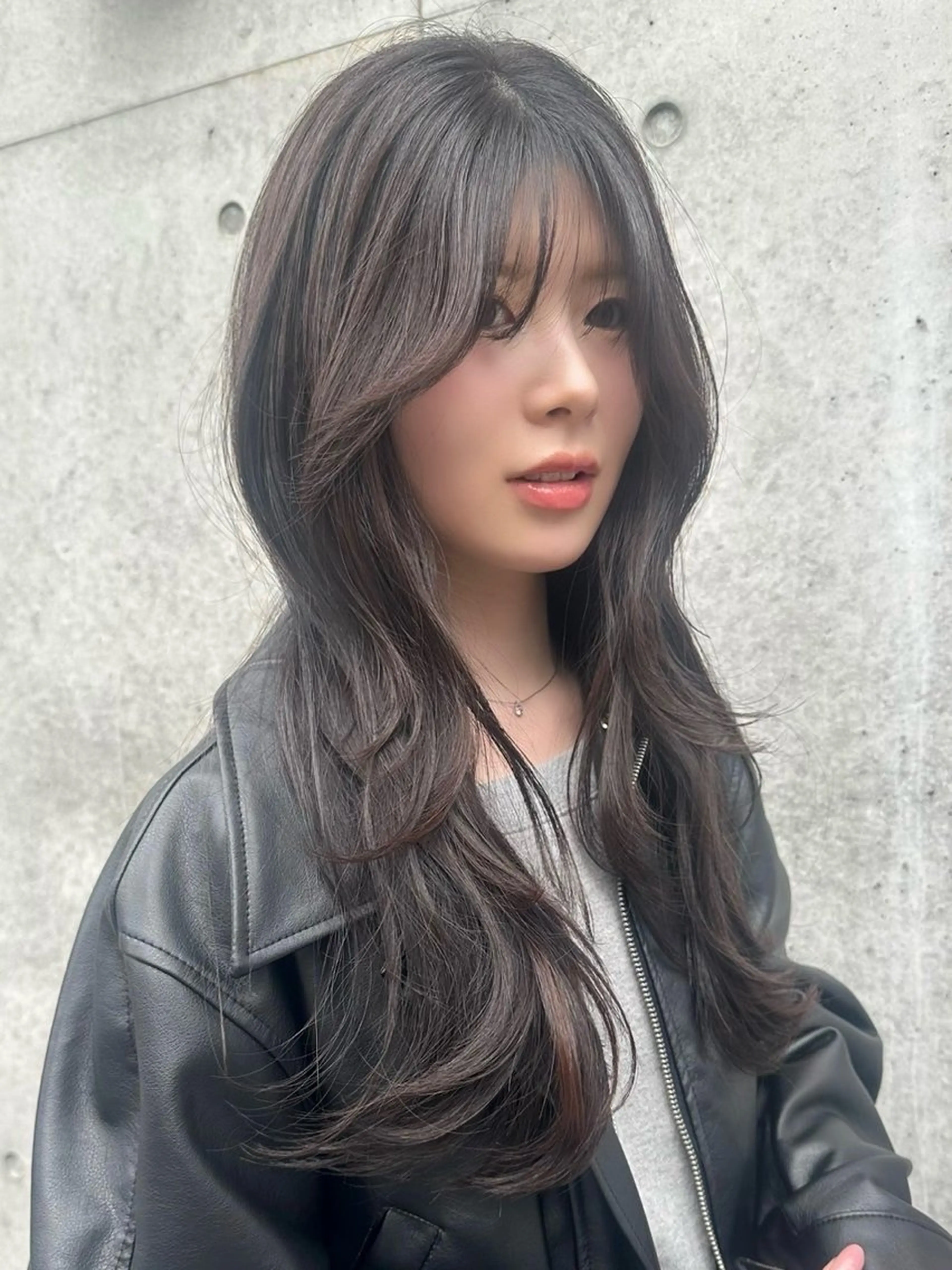 ロング カラー ブラウンカラー オリーブブラウン カット ヘアカラー トリートメント ヘッドスパ 韓国レイヤー・ボブ/ 暖色⭐️優香⭐️のヘアスタイル