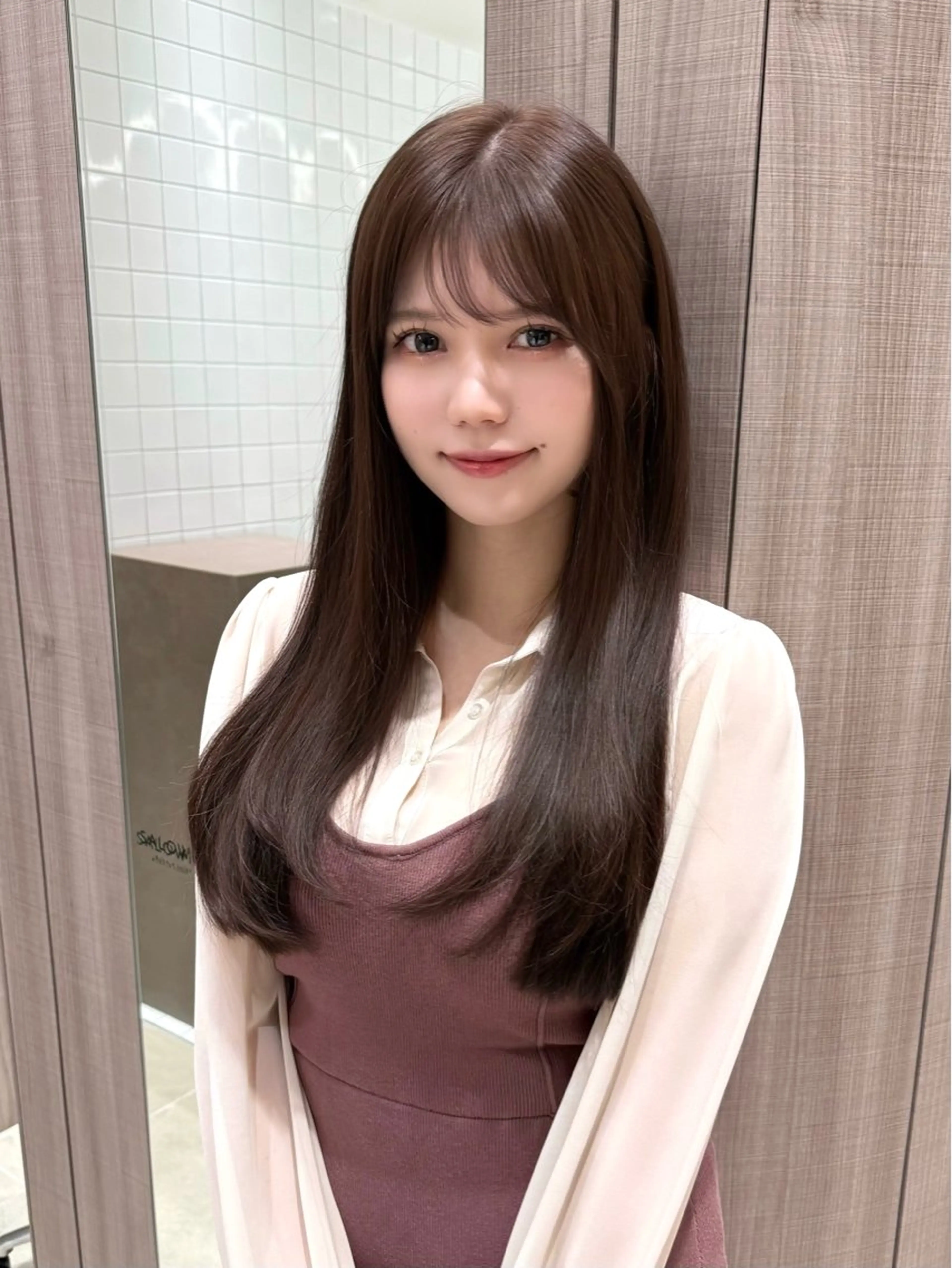 ロング カラー カット ヘアカラー トリートメント 韓国ヘア🤍顔周り/ 髪質改善✨/林遼一郎のヘアスタイル