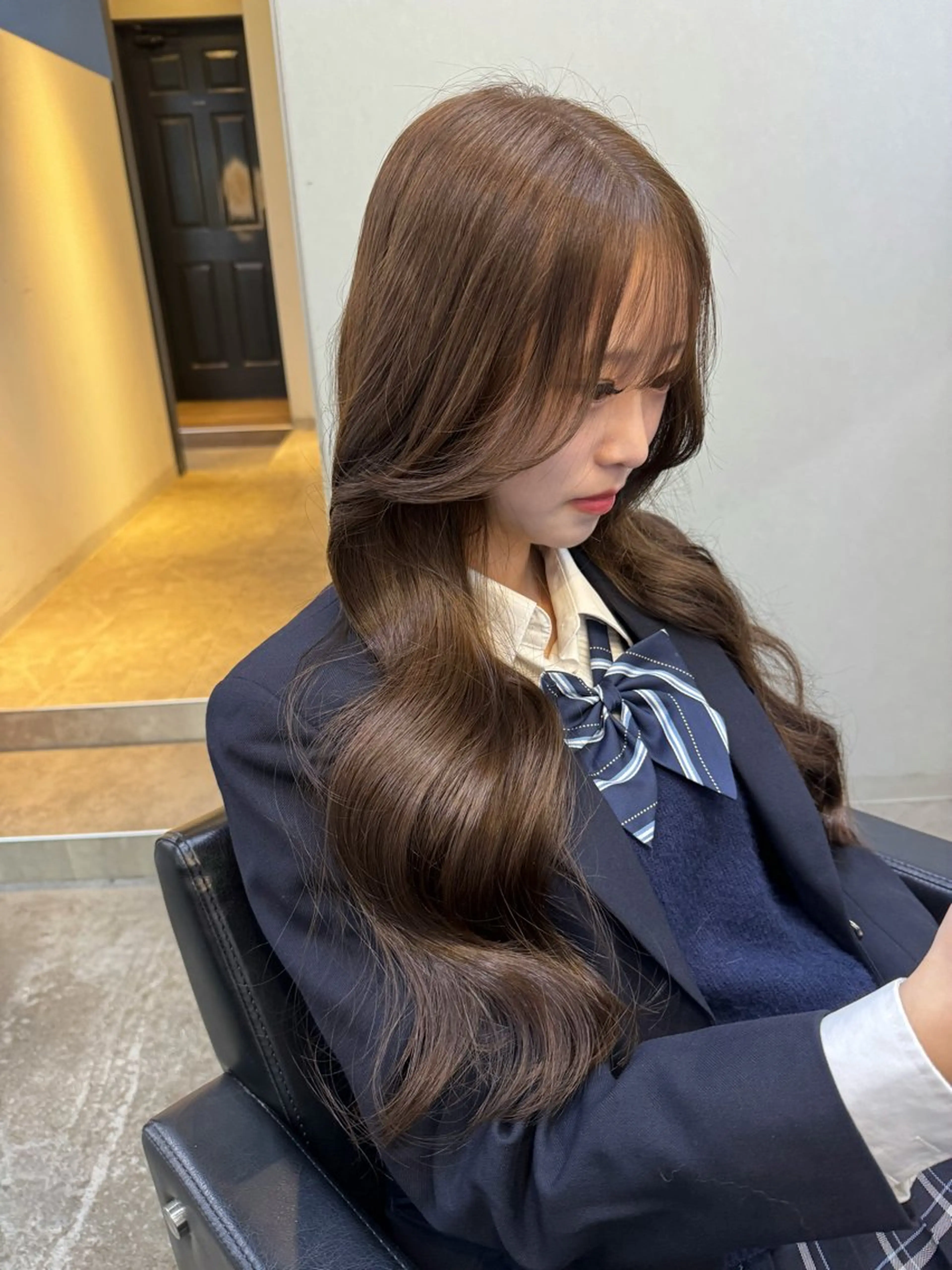 ロング カラー カット ヘアカラー 韓国ヘア🇰🇷 YUKINAのヘアスタイル